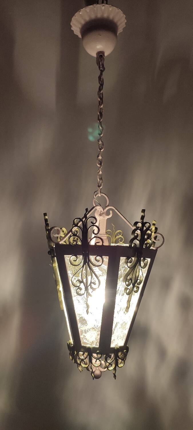 Plafonnier ou lanterne. Espagne, années 1980.