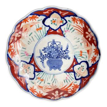 Porcelain plate Imari nineteenth century