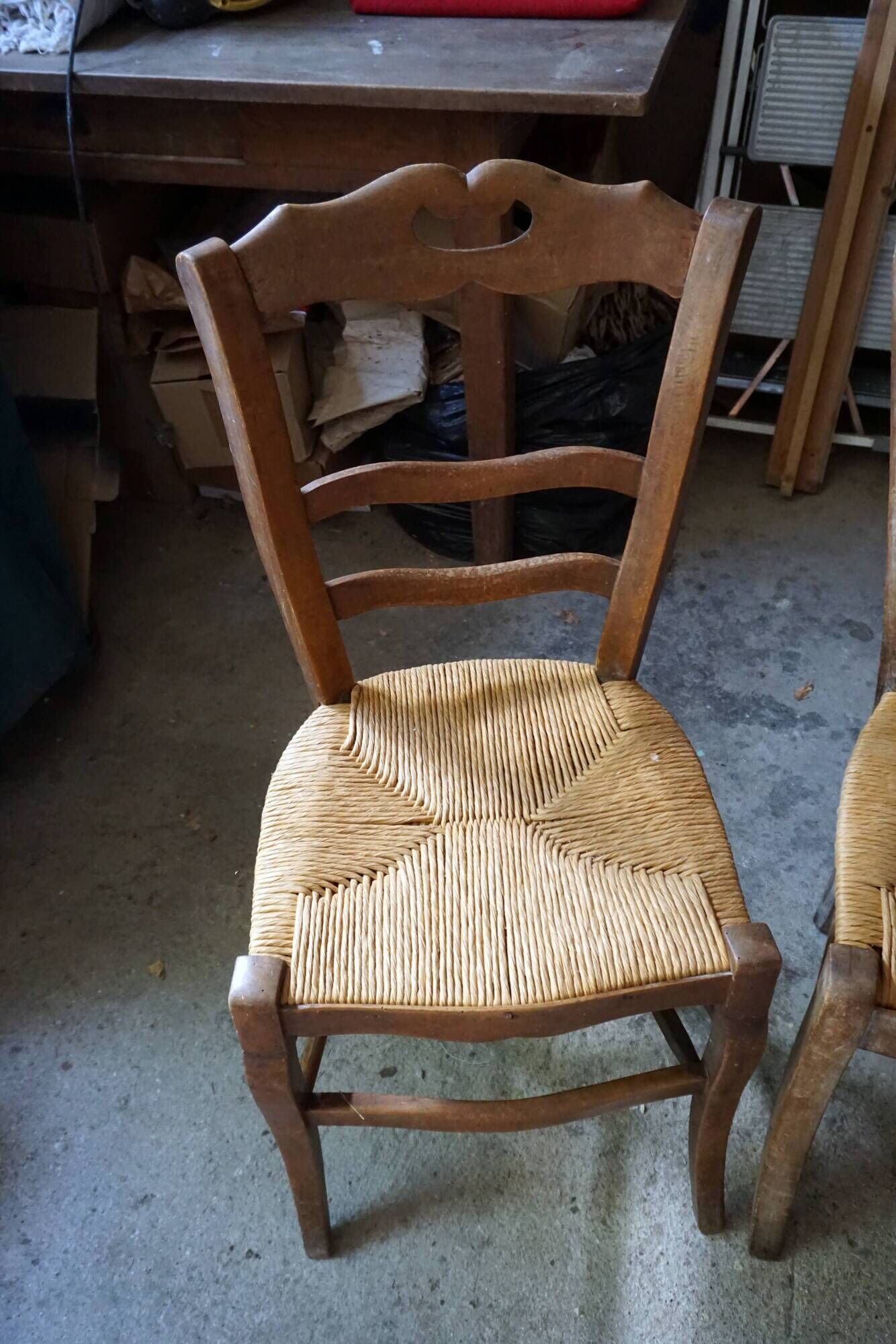 4 chaises paillées