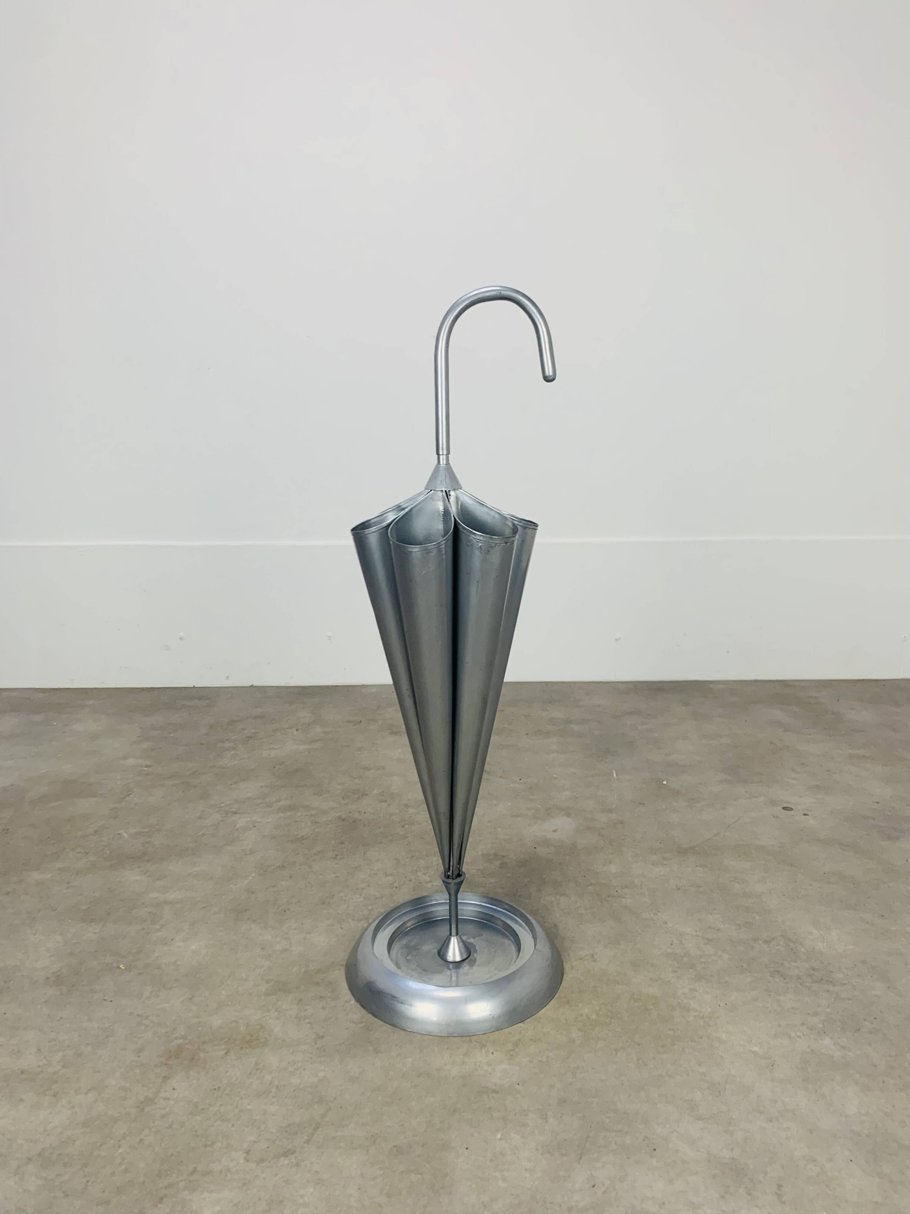 Porte parapluie métal gris 97 cm