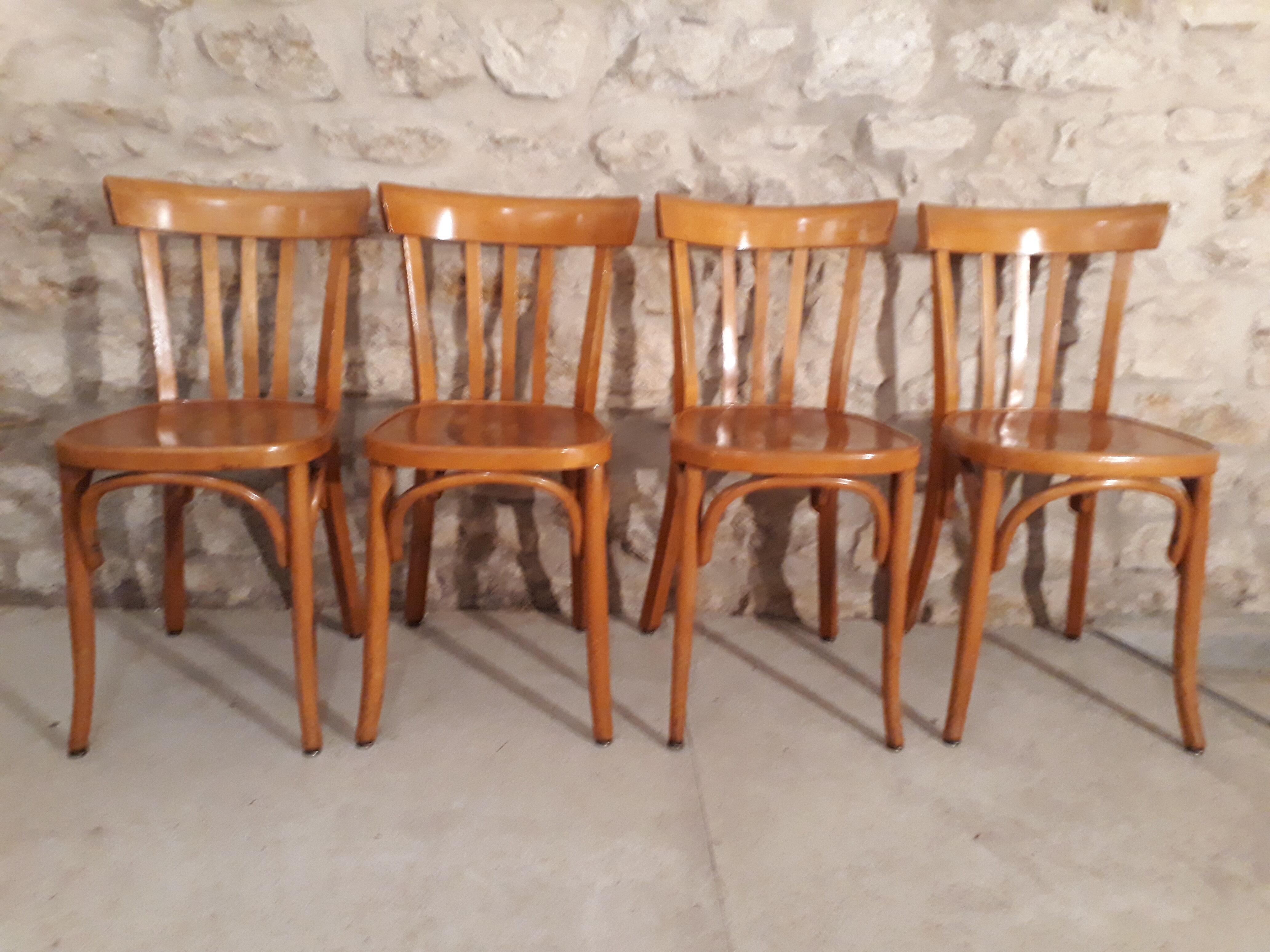 Ensemble de 4 chaises bistrot en bois courbé 3 barreaux  1935/40
