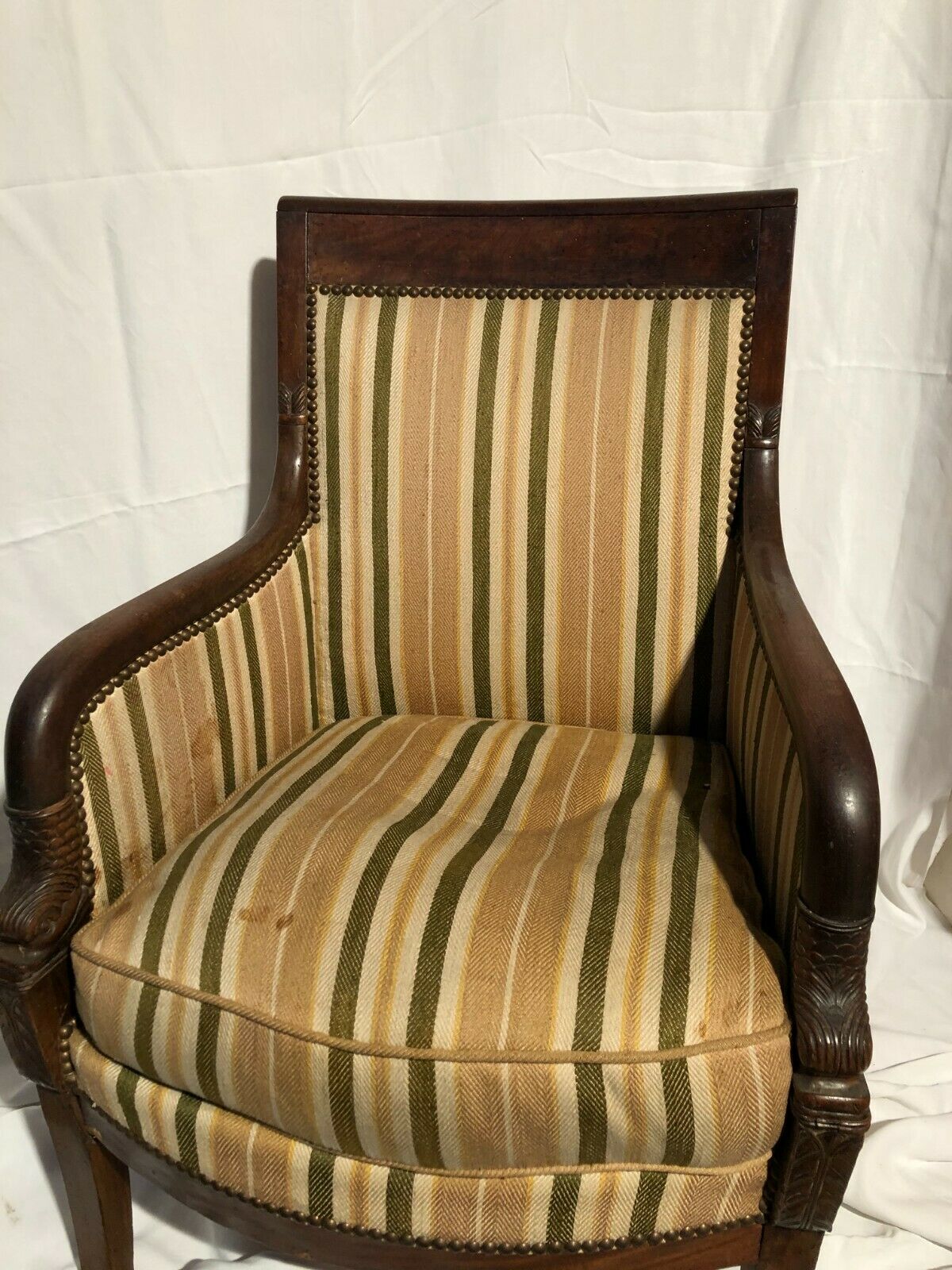 Chair shepherdess with dolphins era Restoration