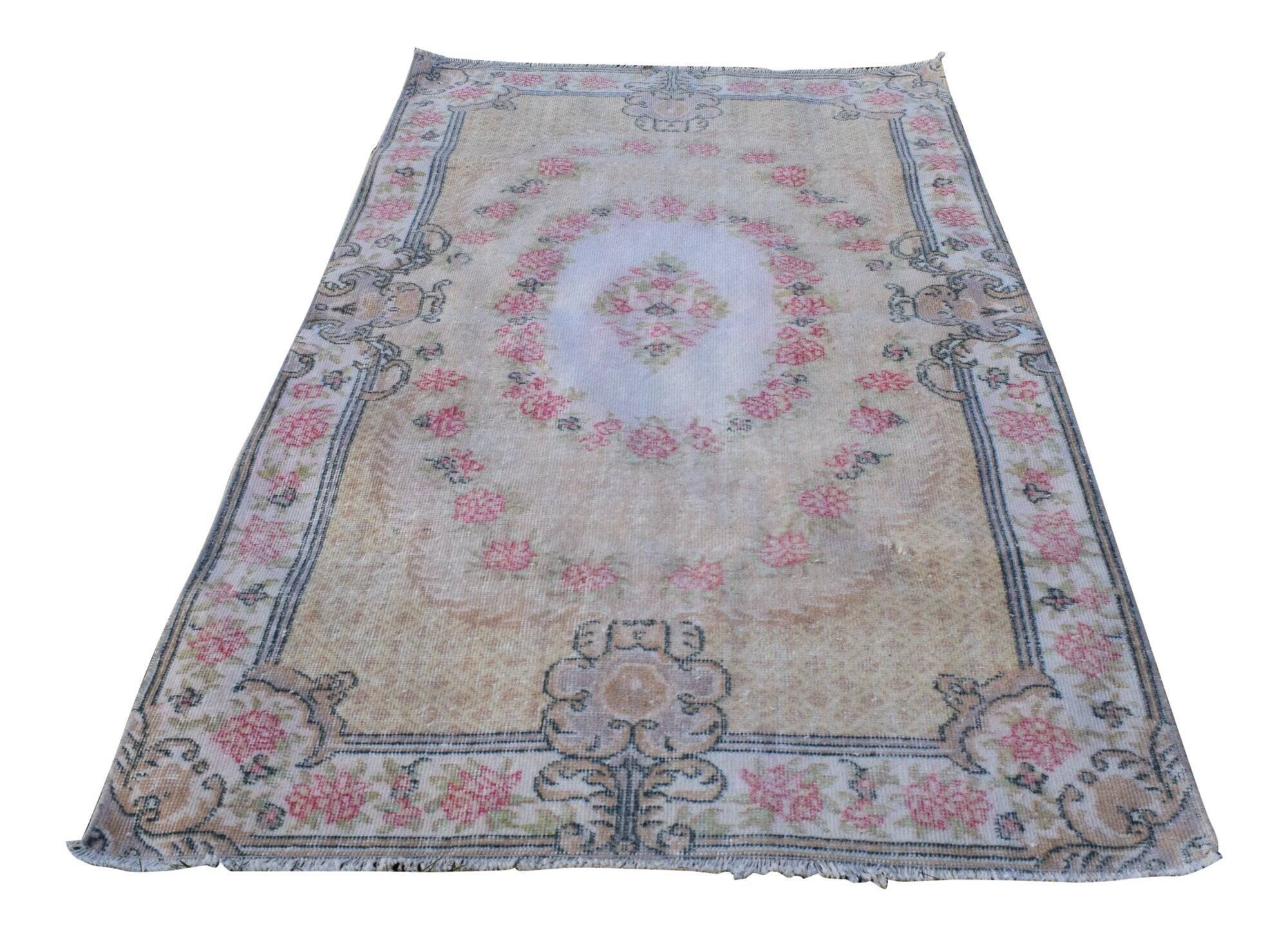 Vintage Turkish handmade rug 114x210 cm