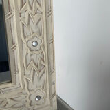 Miroir en bois sculpté