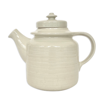 Arabia Finland teapot circa 1970.