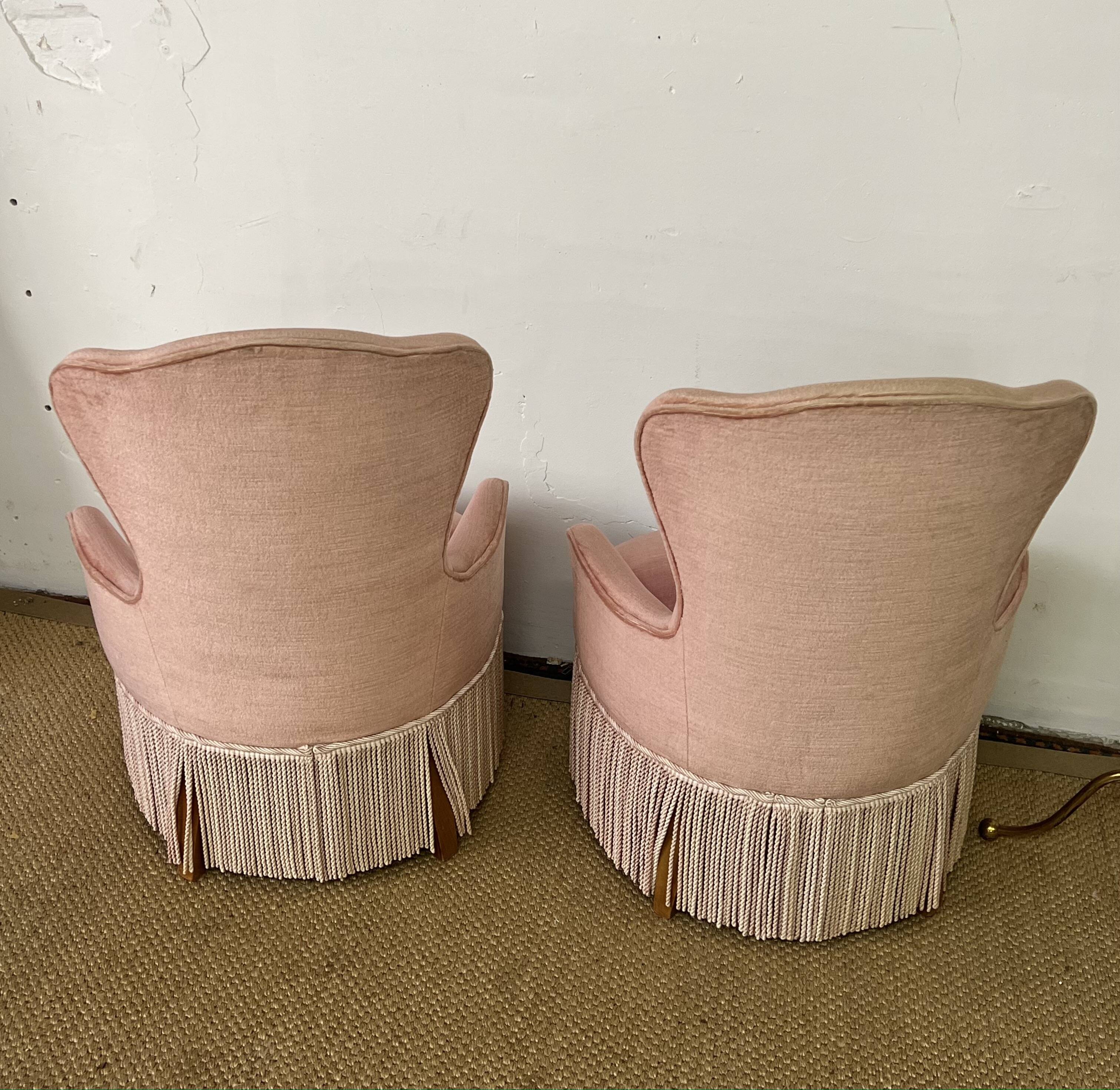 Paire de fauteuils crapaud rose poudré