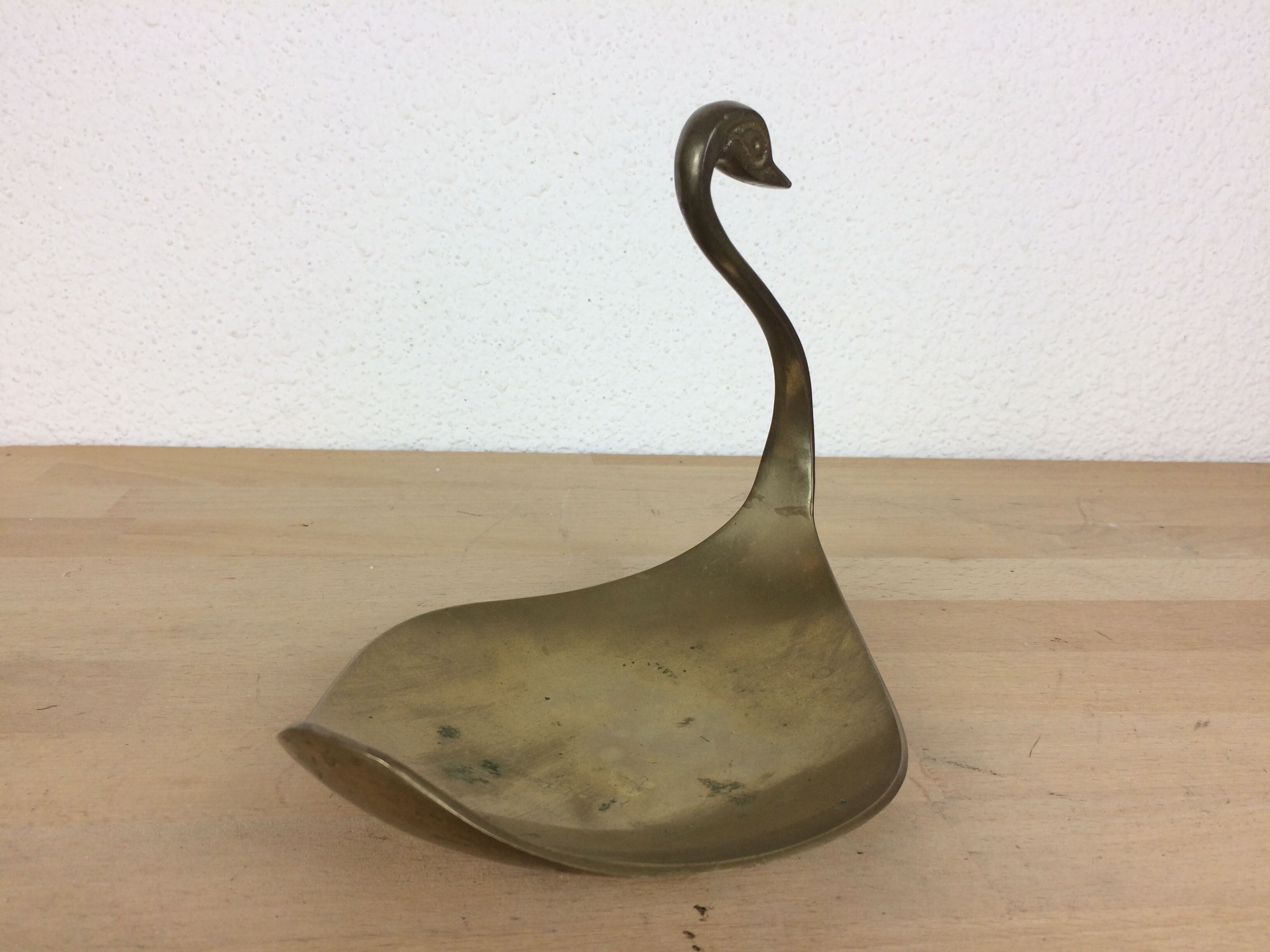 Vide poche cygne en laiton doré