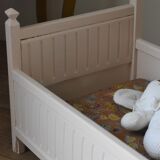 Doll bed and her quilt