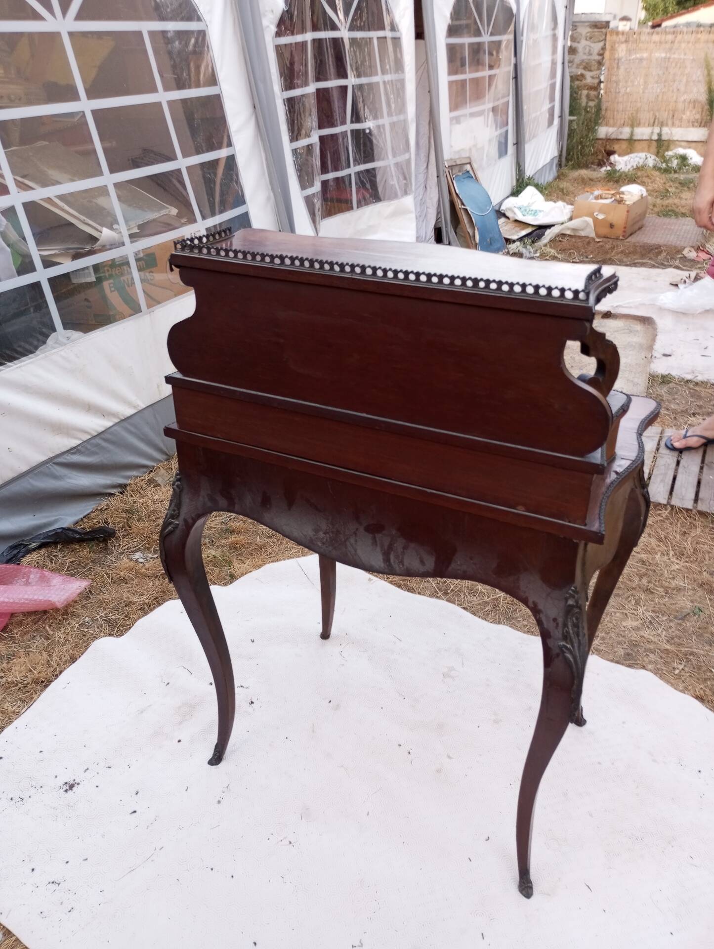 Louis XV style desk