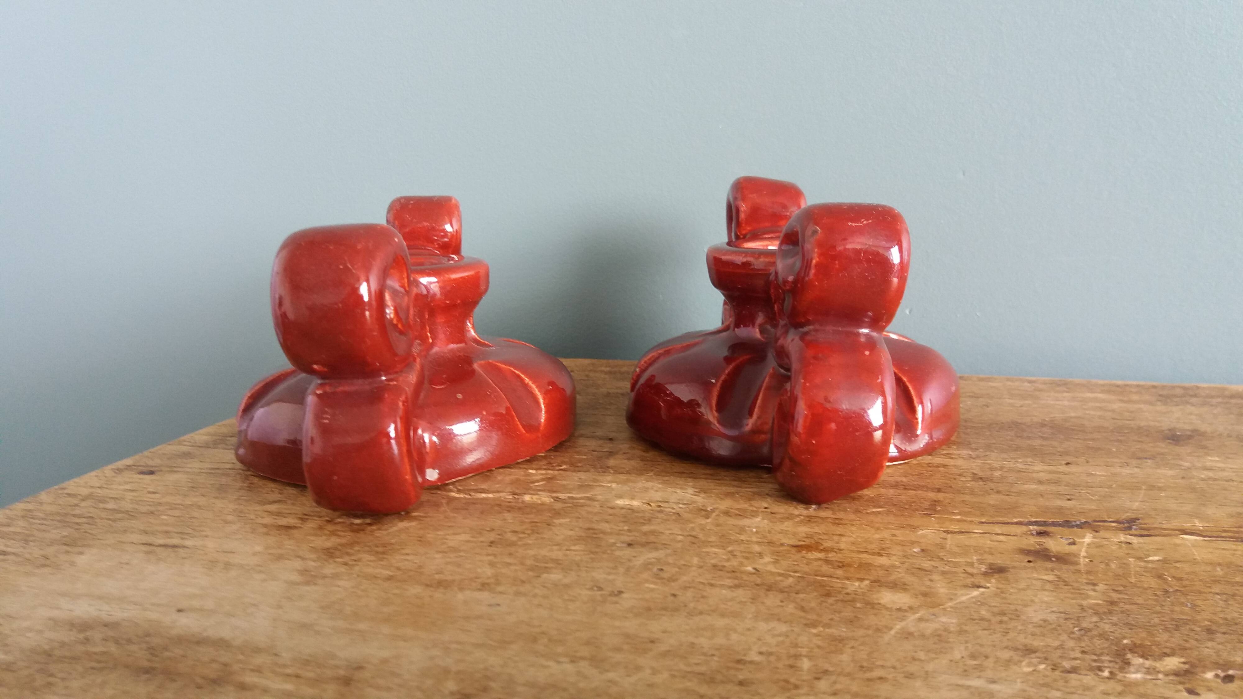 Bougeoirs en céramique artisanale bordeaux