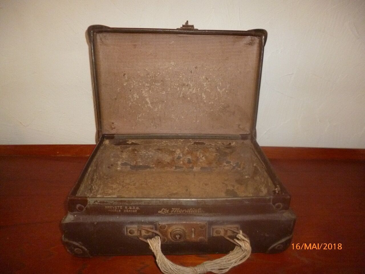 Suitcase La Mondiale 1950