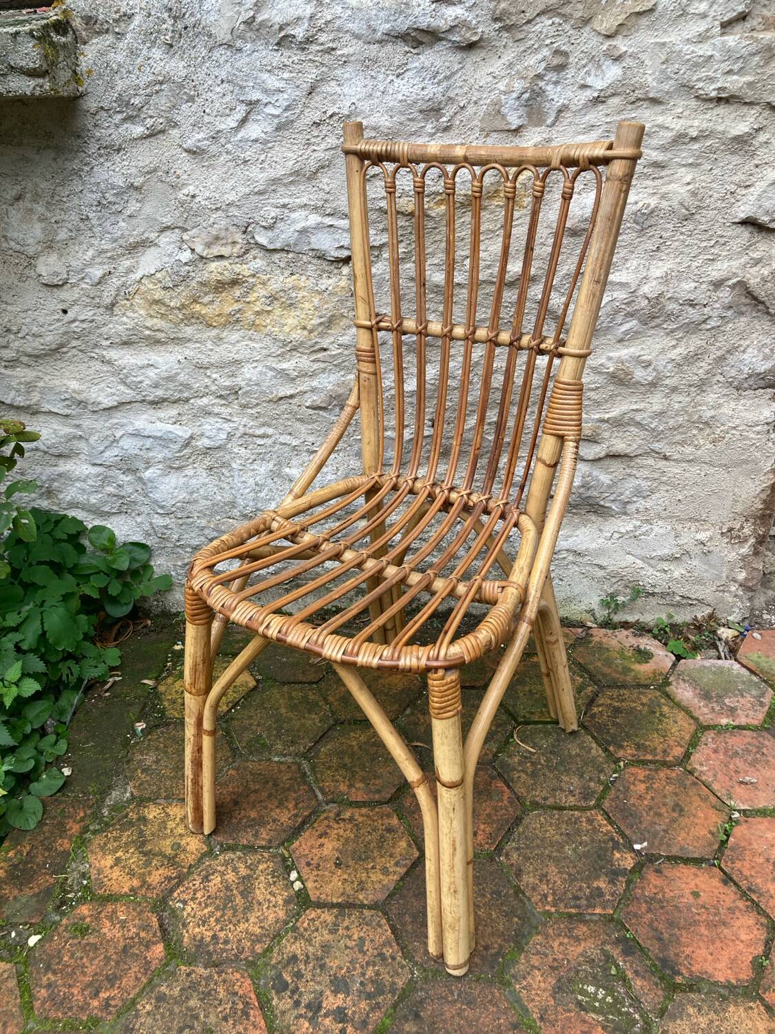 Lot de 10 chaises en rotin vintage