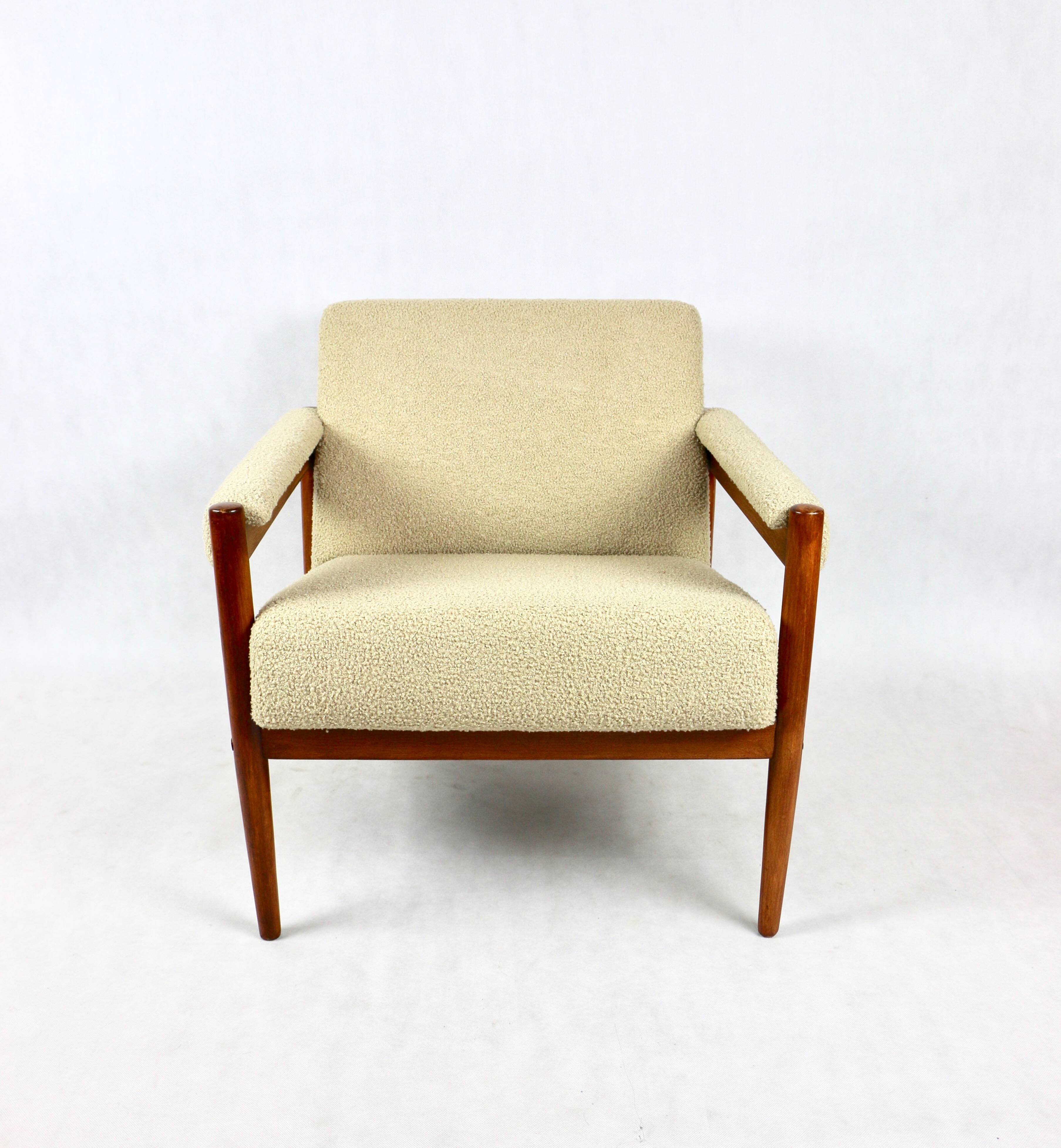 Vintage beige boucle loop armchair, 1970s