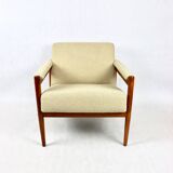 Vintage beige boucle loop armchair, 1970s
