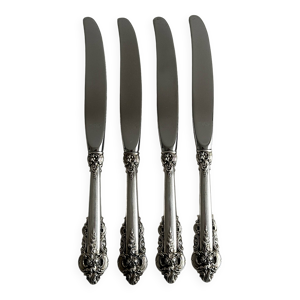 1 couteau ancien en métal