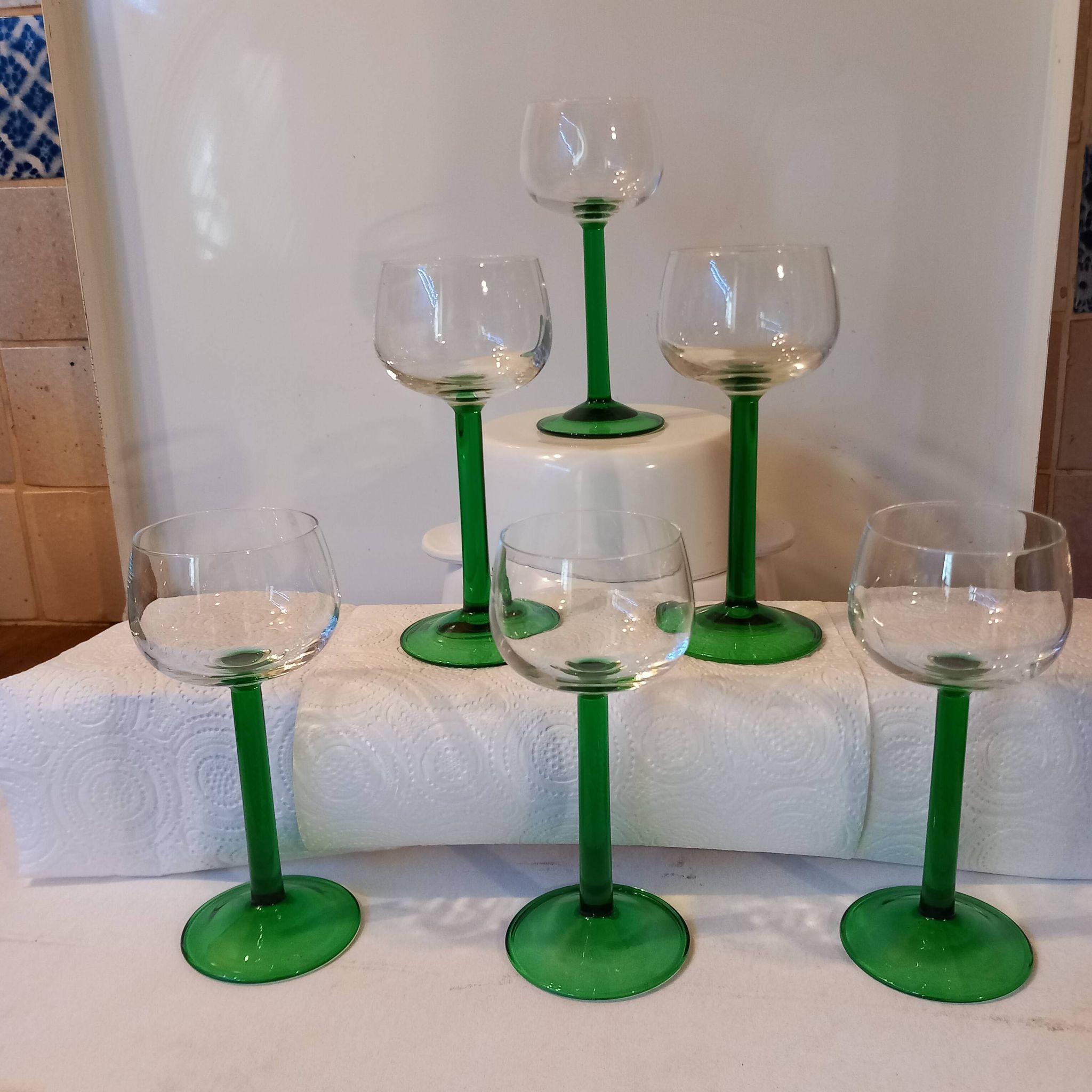 6 verres à pied vin blanc vintage