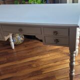 Bureau en bois de style provençal