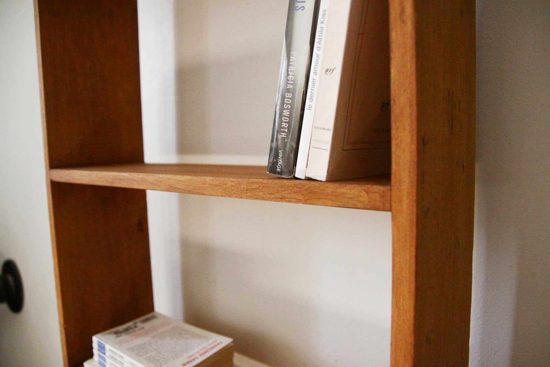Solid wood bookcase shelf