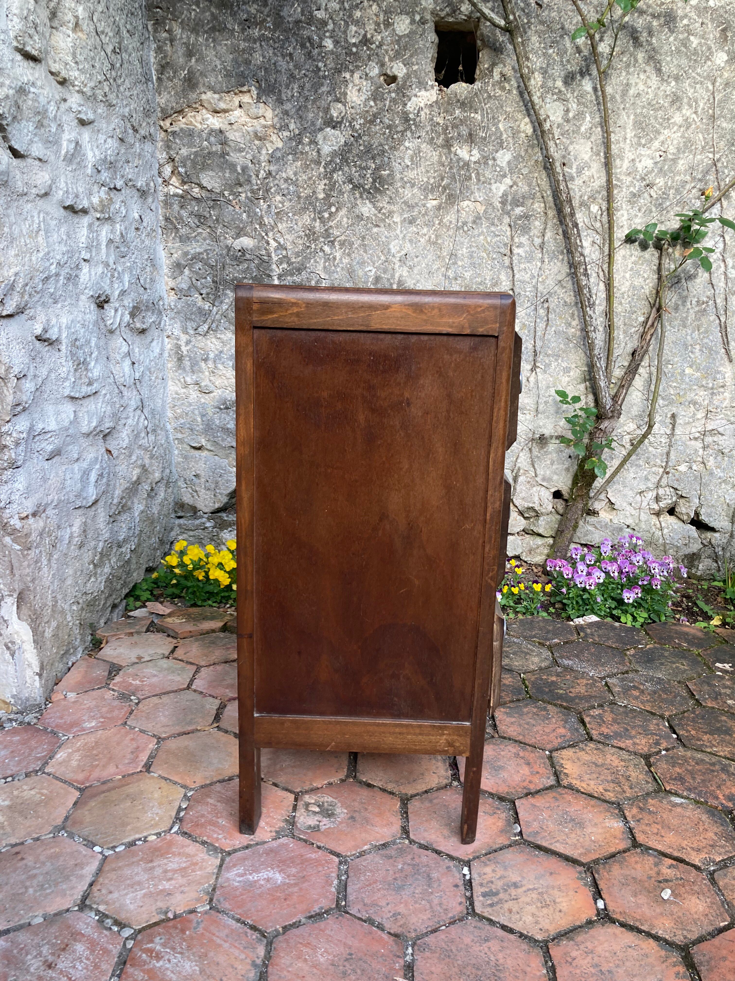 Commode vintage
