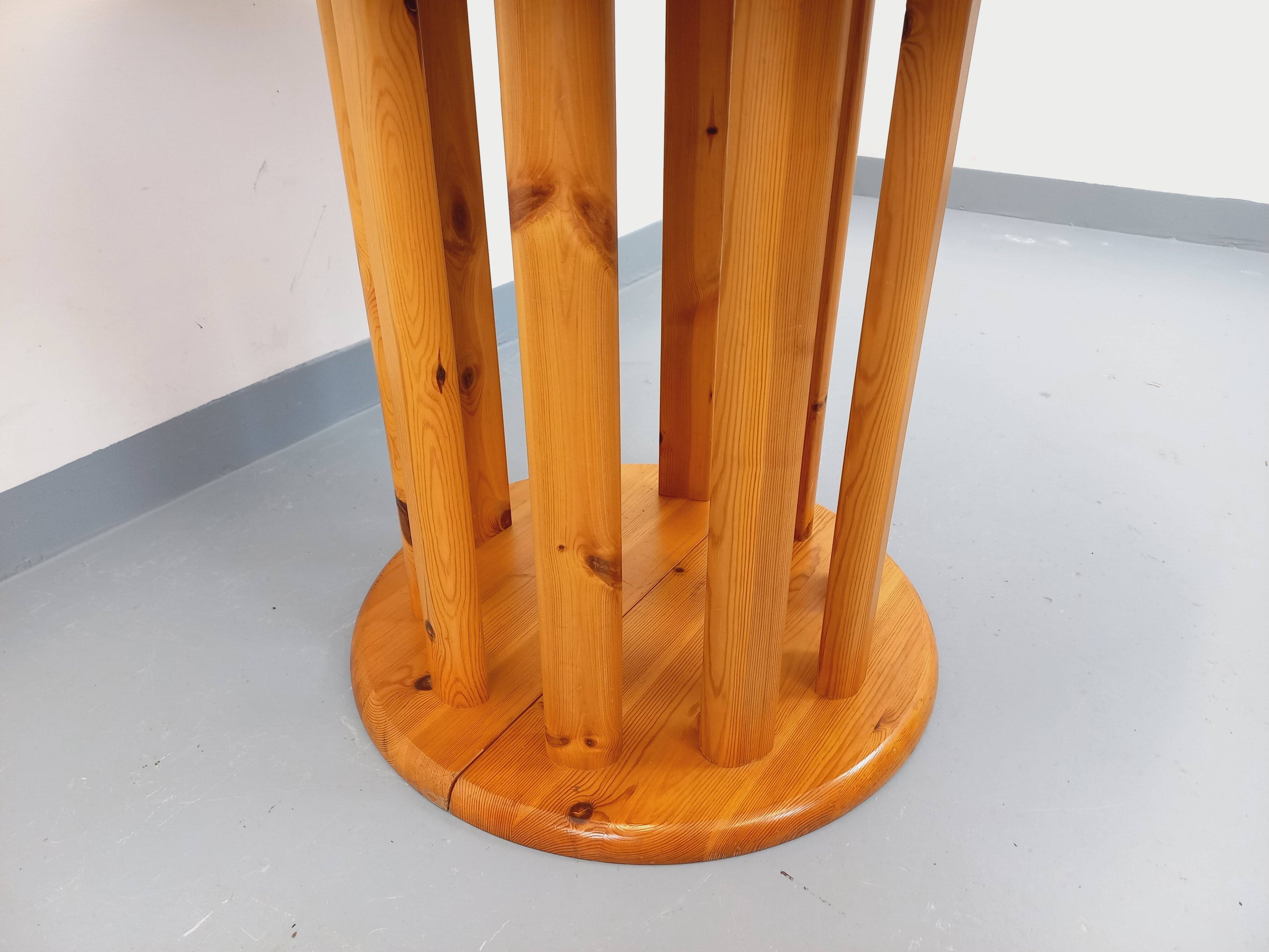 Vintage Scandinavian round dining table Rainer Daumiller in pine.