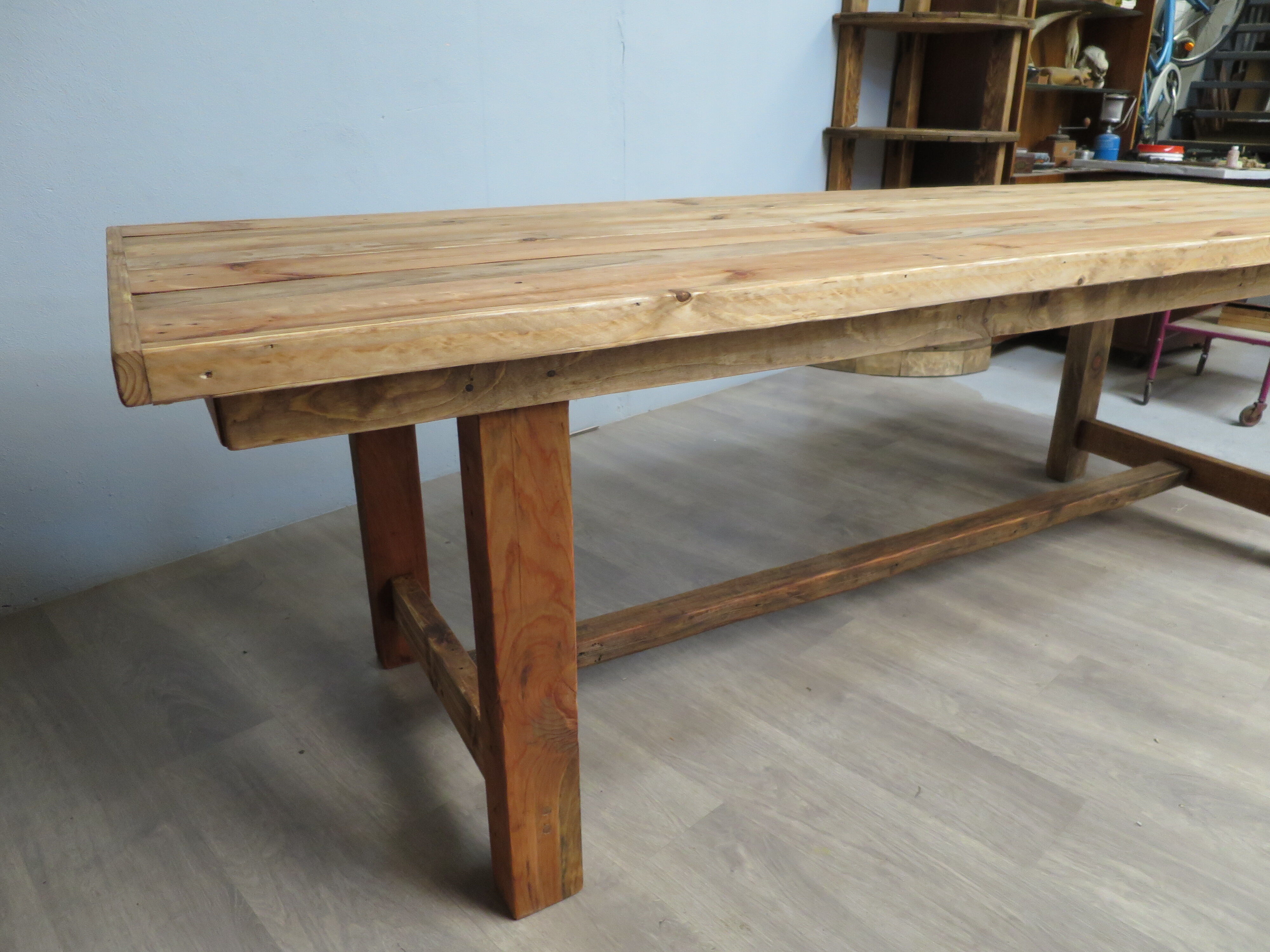 Table de ferme rustique