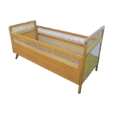 Baby rattan bed