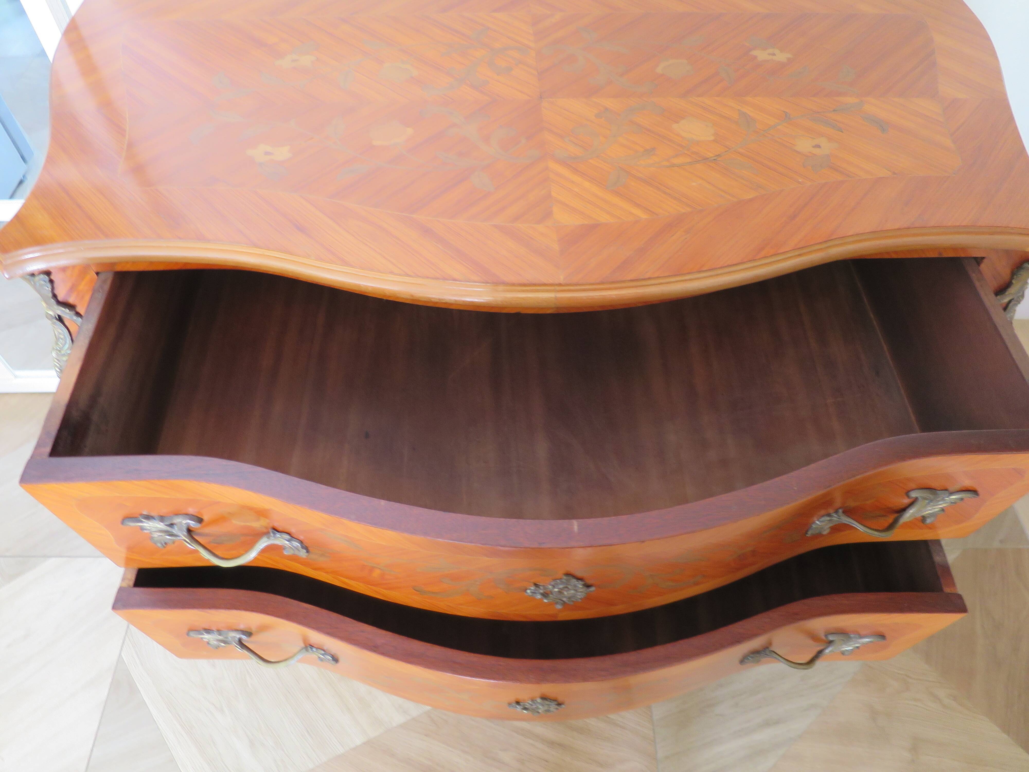 Louis XV commode - 2 drawers - floral marquetry - bronze ornament - 1950