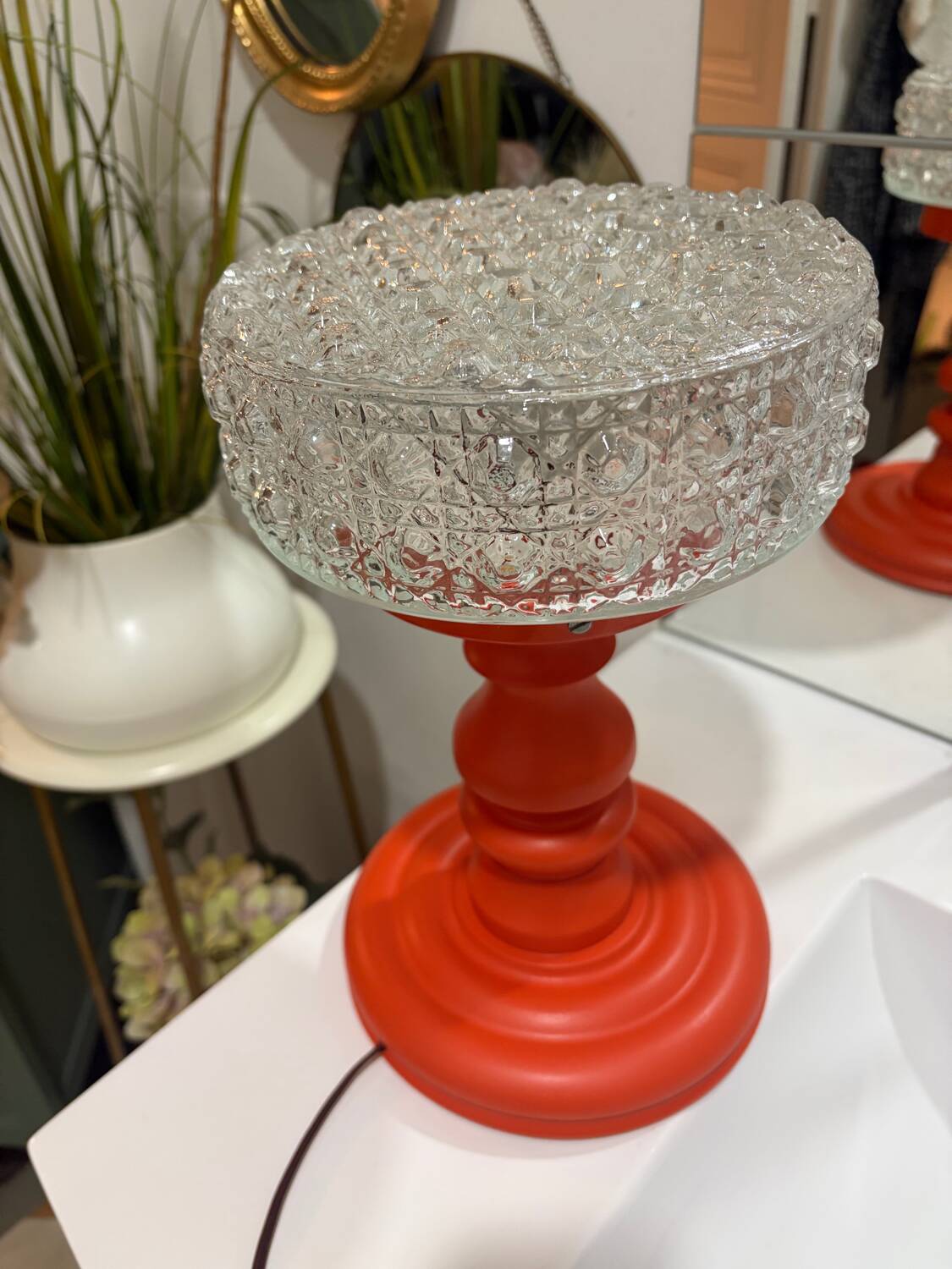 Space Age style lamp