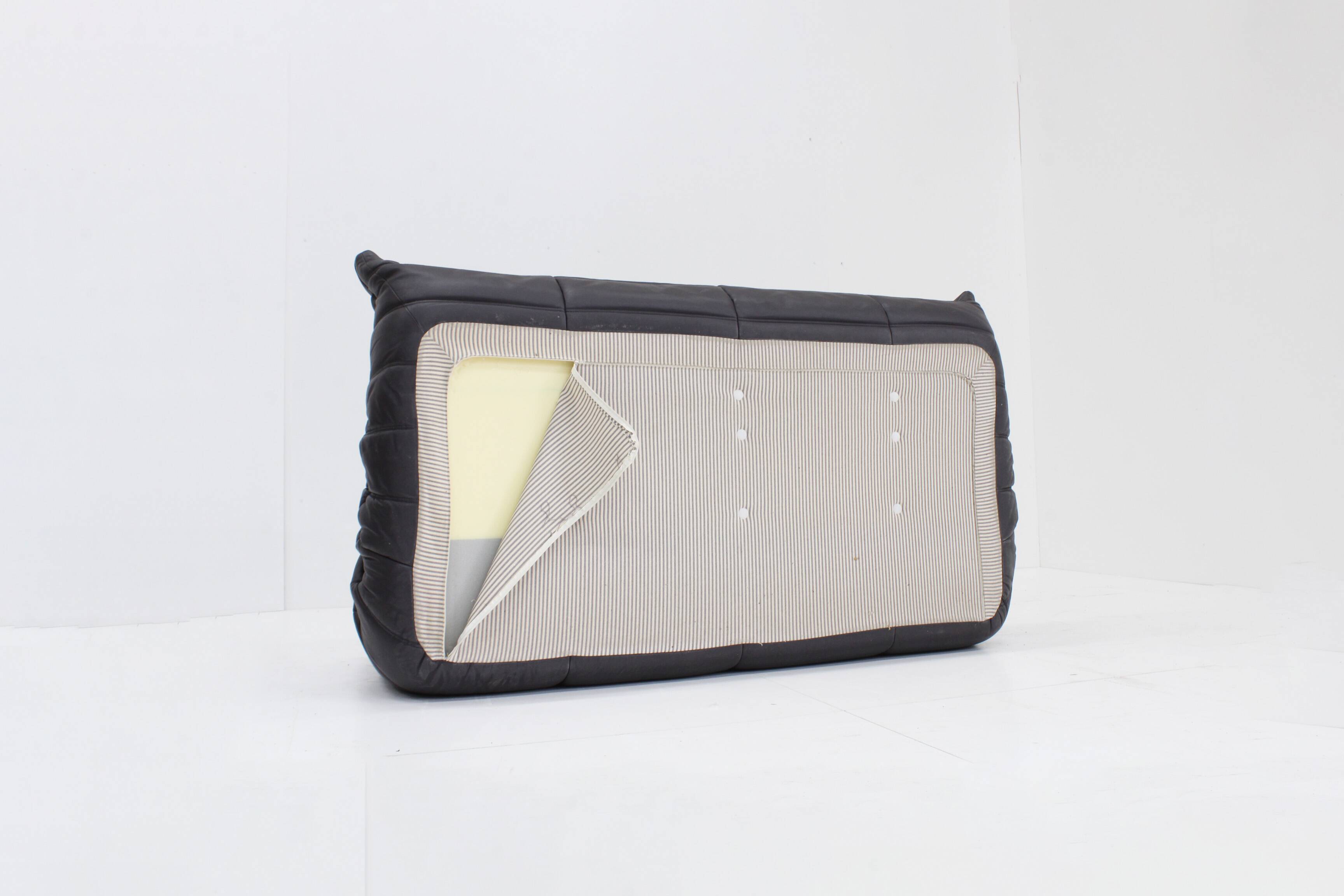 Canapé 3 places Togo Ligne Roset cuir marron par Michel Ducaroy pour Ligne Rose