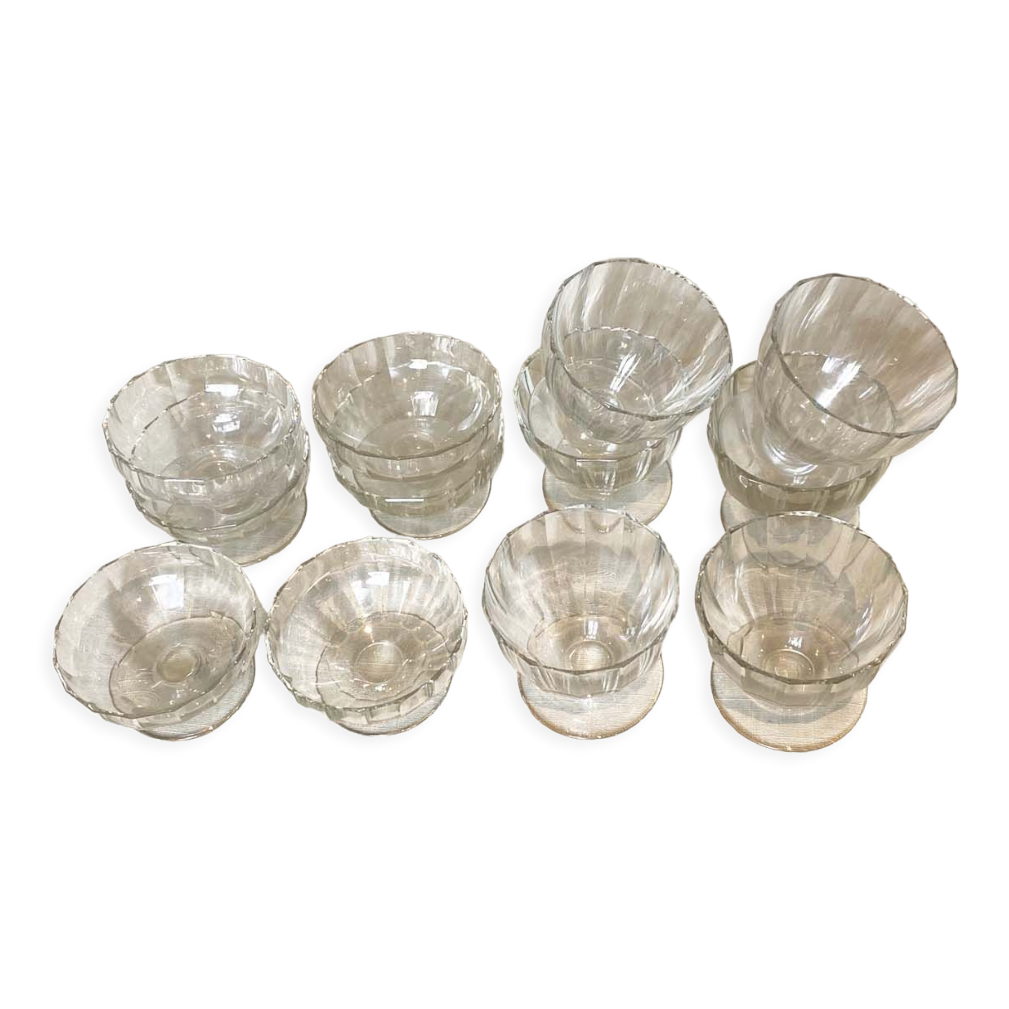 Service of 12 dessert cups, crystal