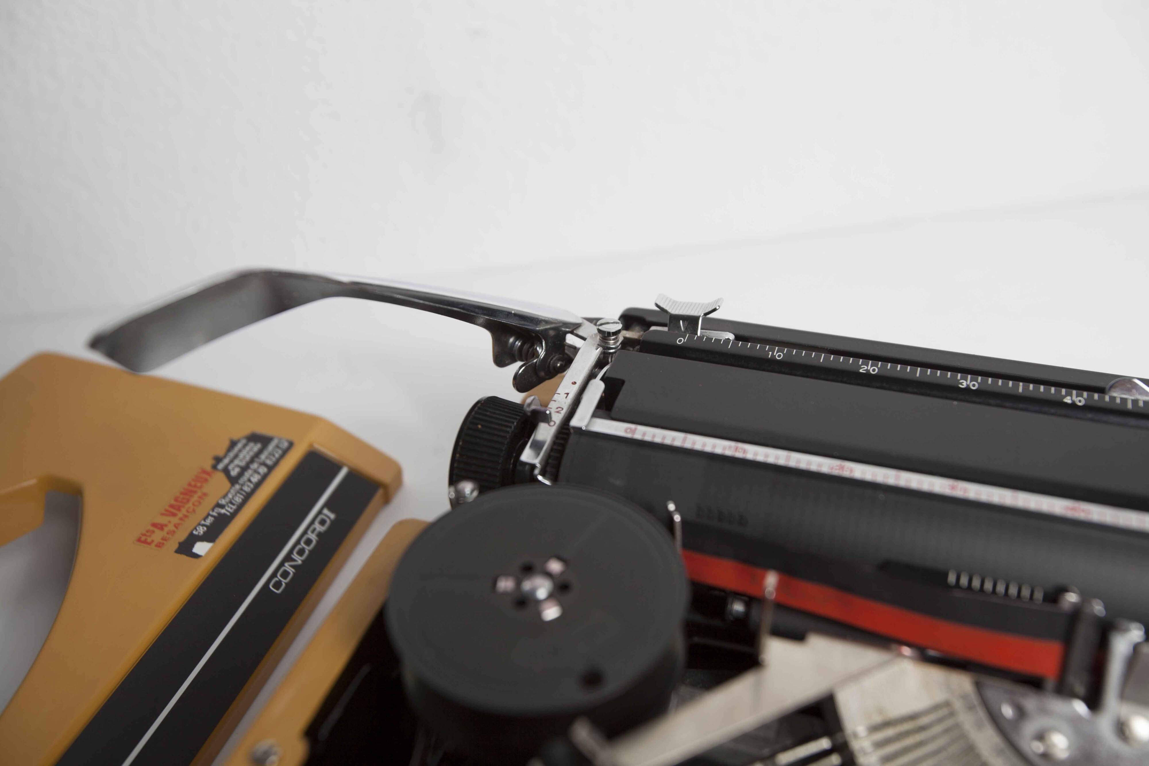 Sperry Remington concord II typewriter Overhauled and new ribbon