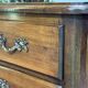 Commode 2 tiroirs de style Louis XV fin XIXème en noyer et peuplier