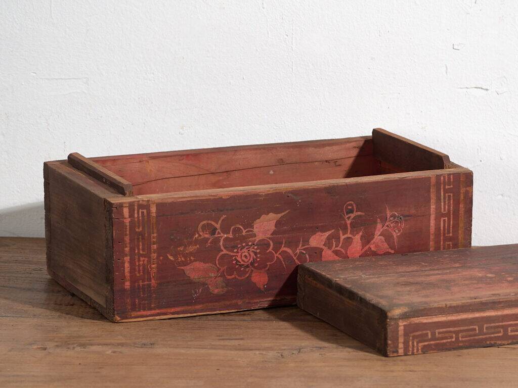 Ancient oriental box (c.1900) #16