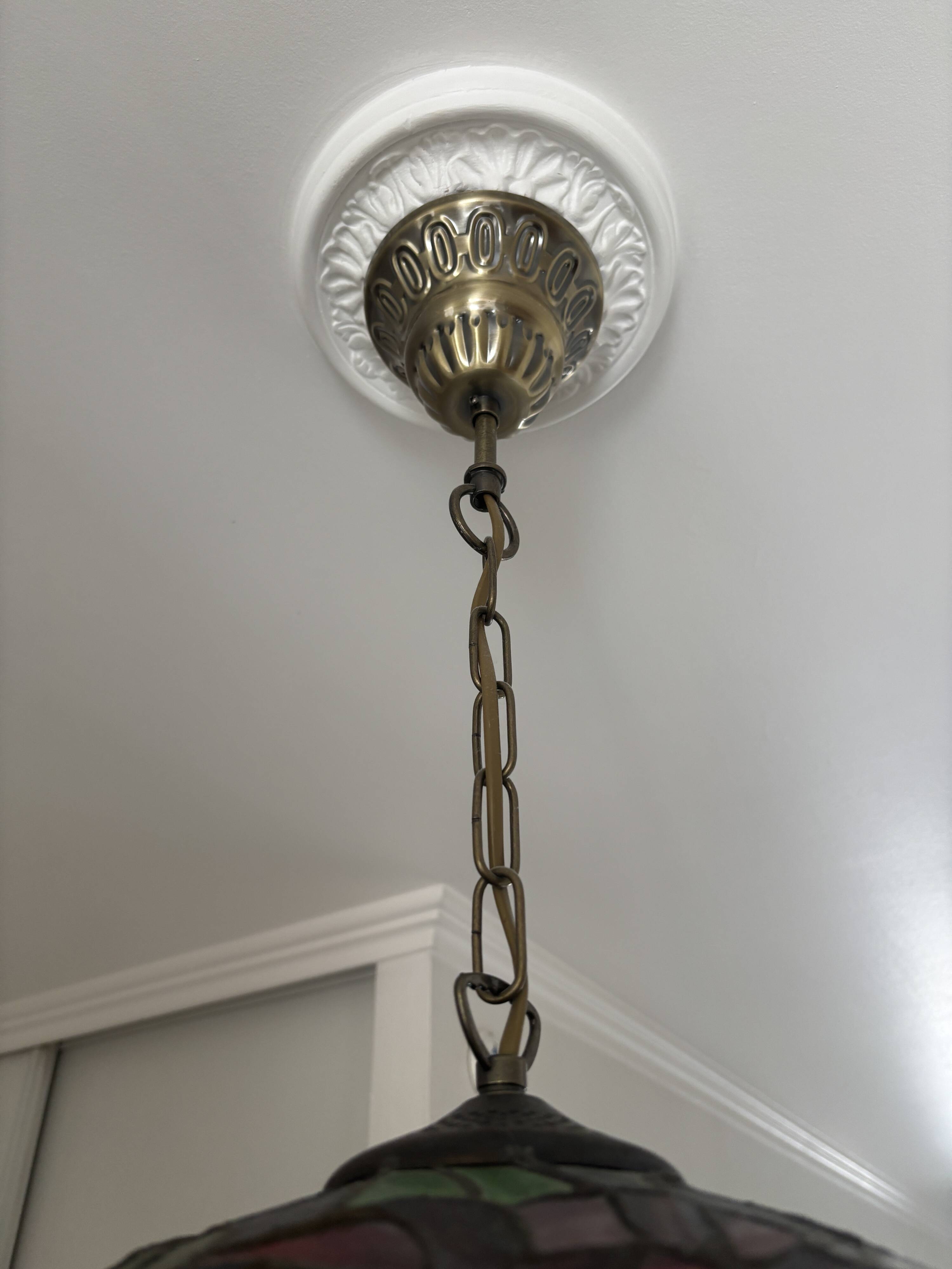 Tiffany-style floral stained glass pendant light in brass D40cm
