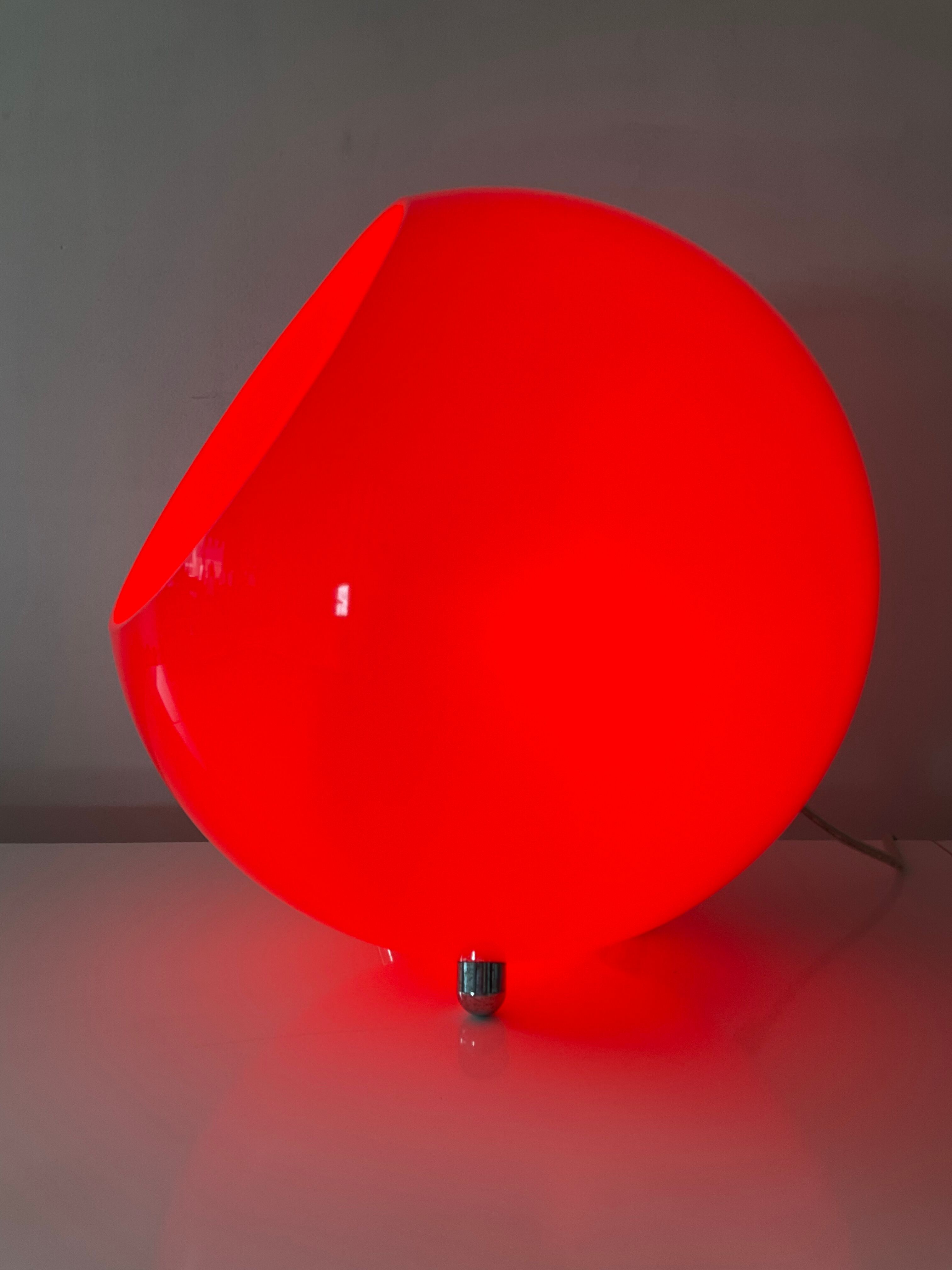 Red plexiglass lamp from the 80s