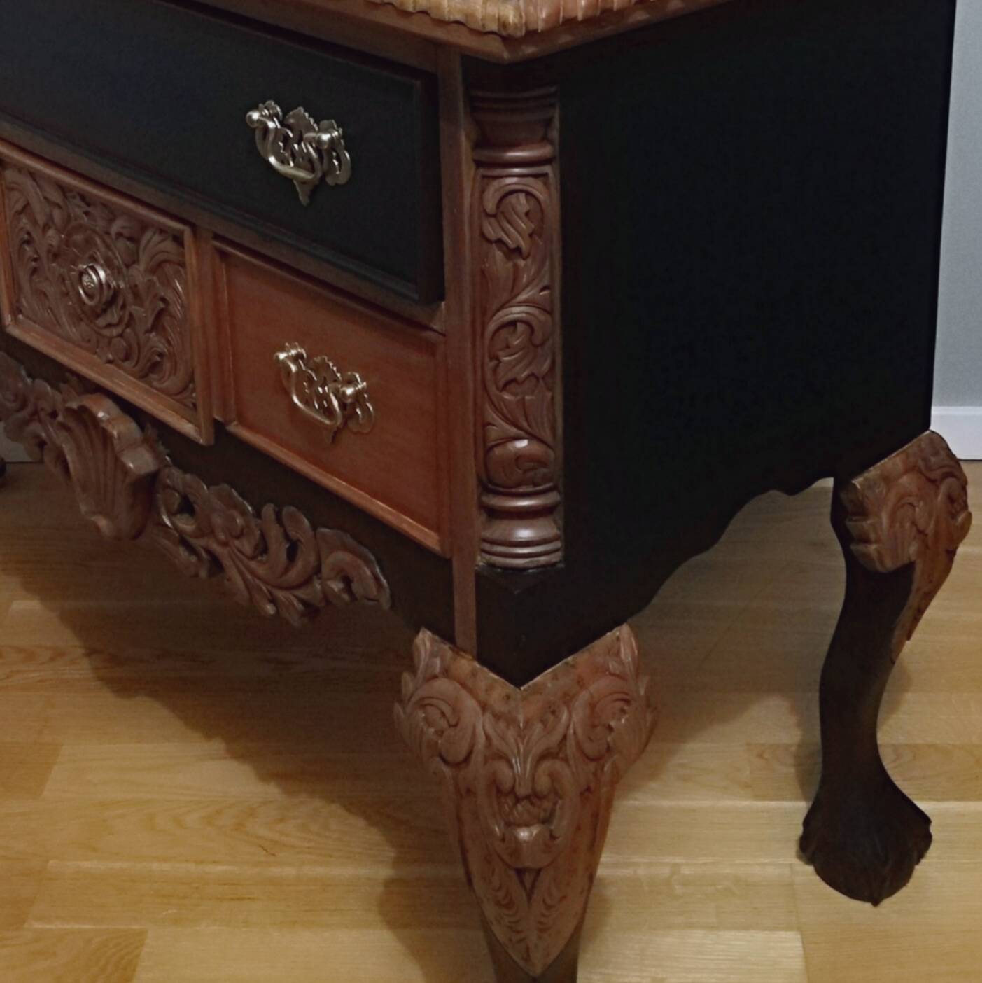 English chest of drawers