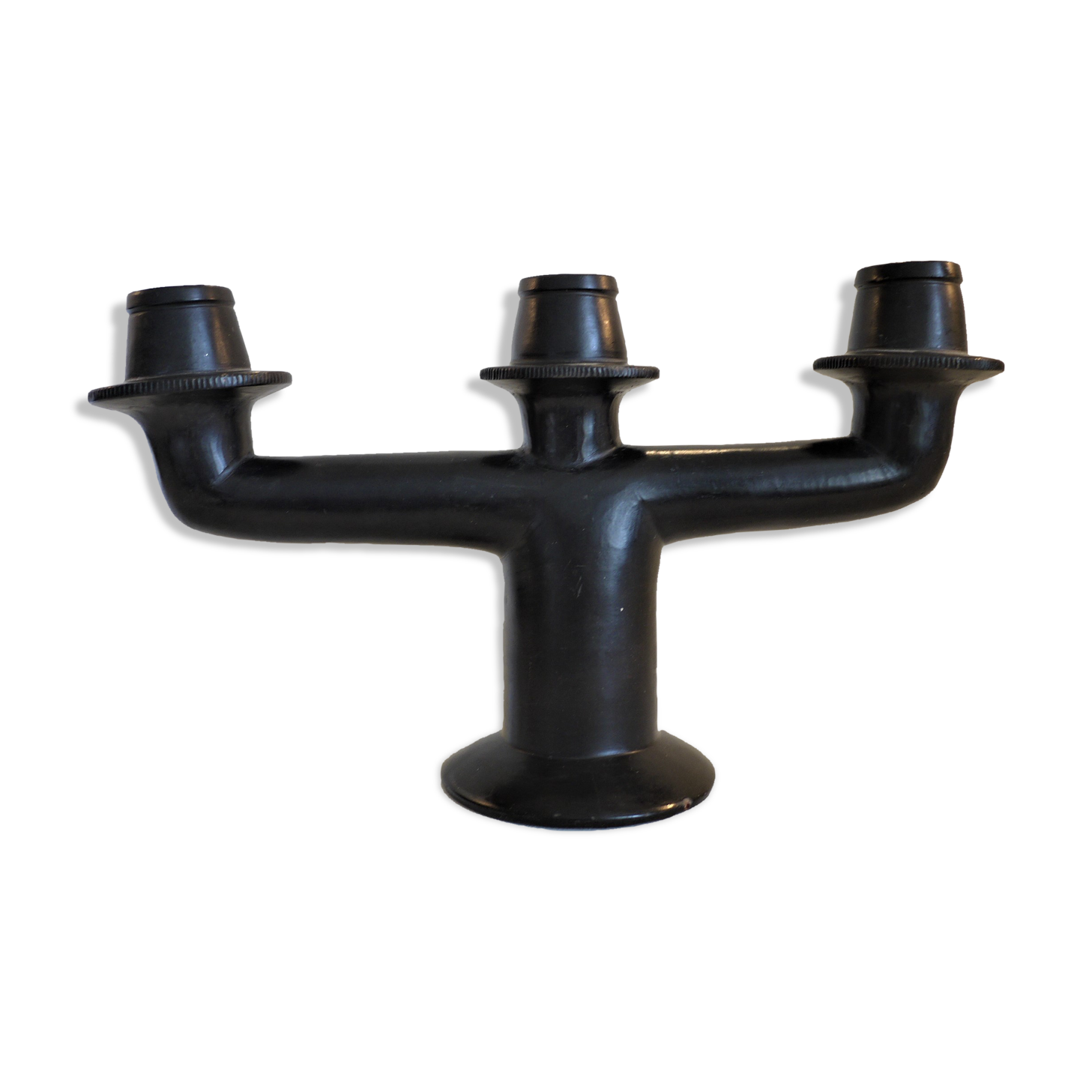 3-branch black candlestick