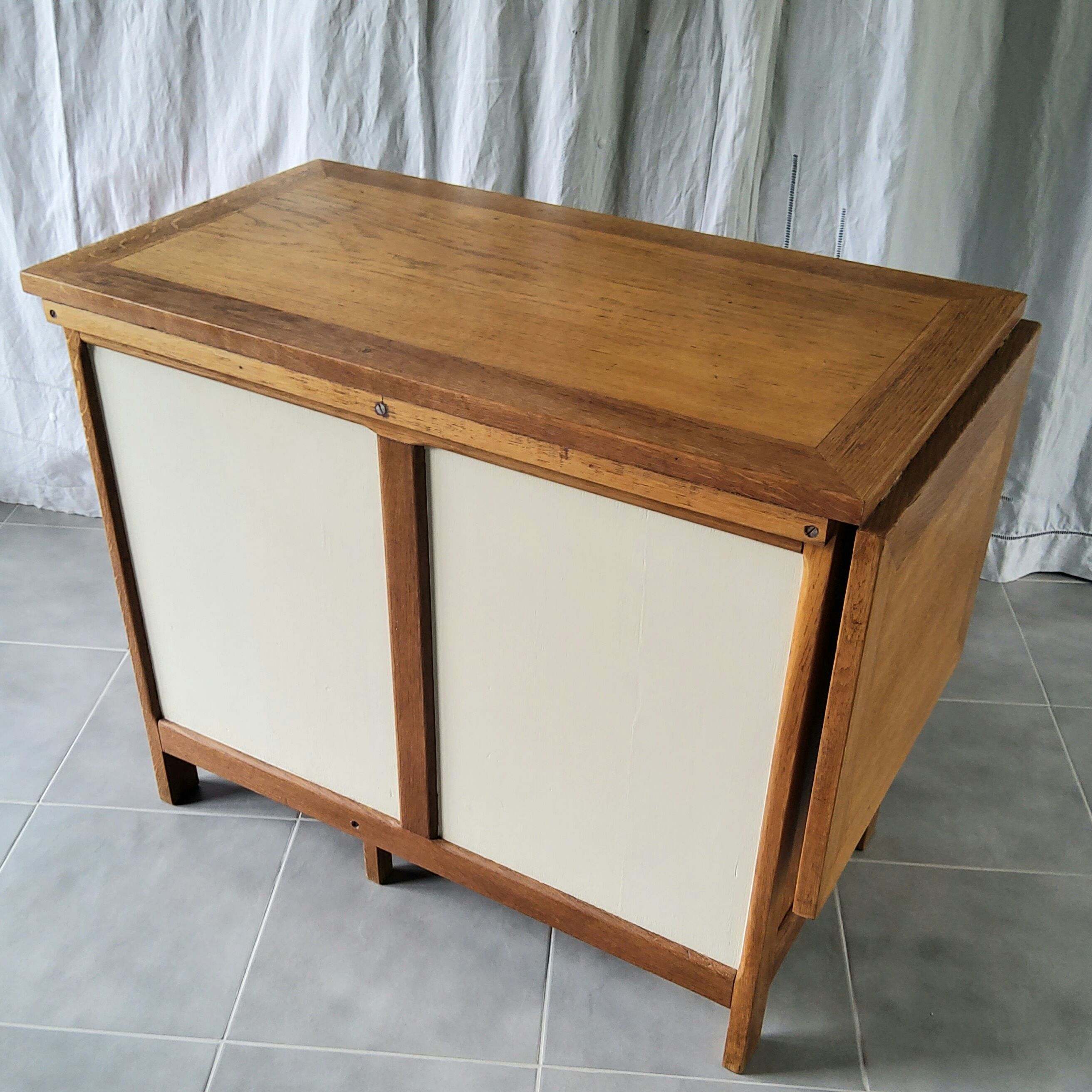 Bureau enfant extensible