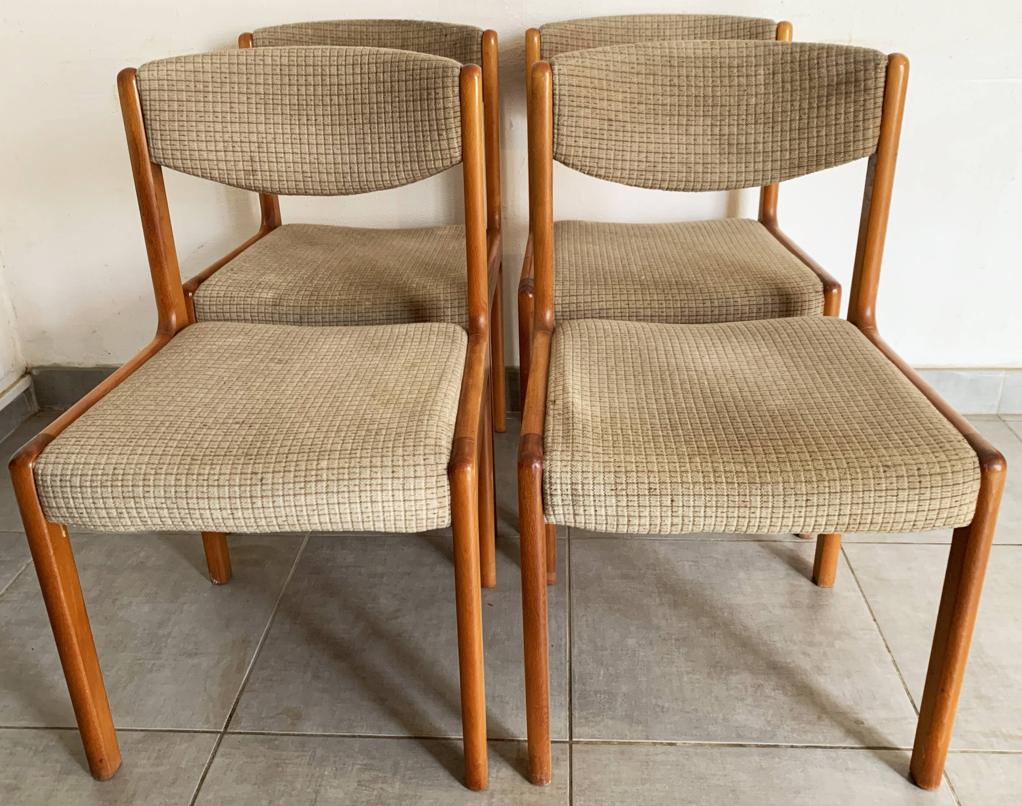 Set de 4 chaises vintage baumann des années 50