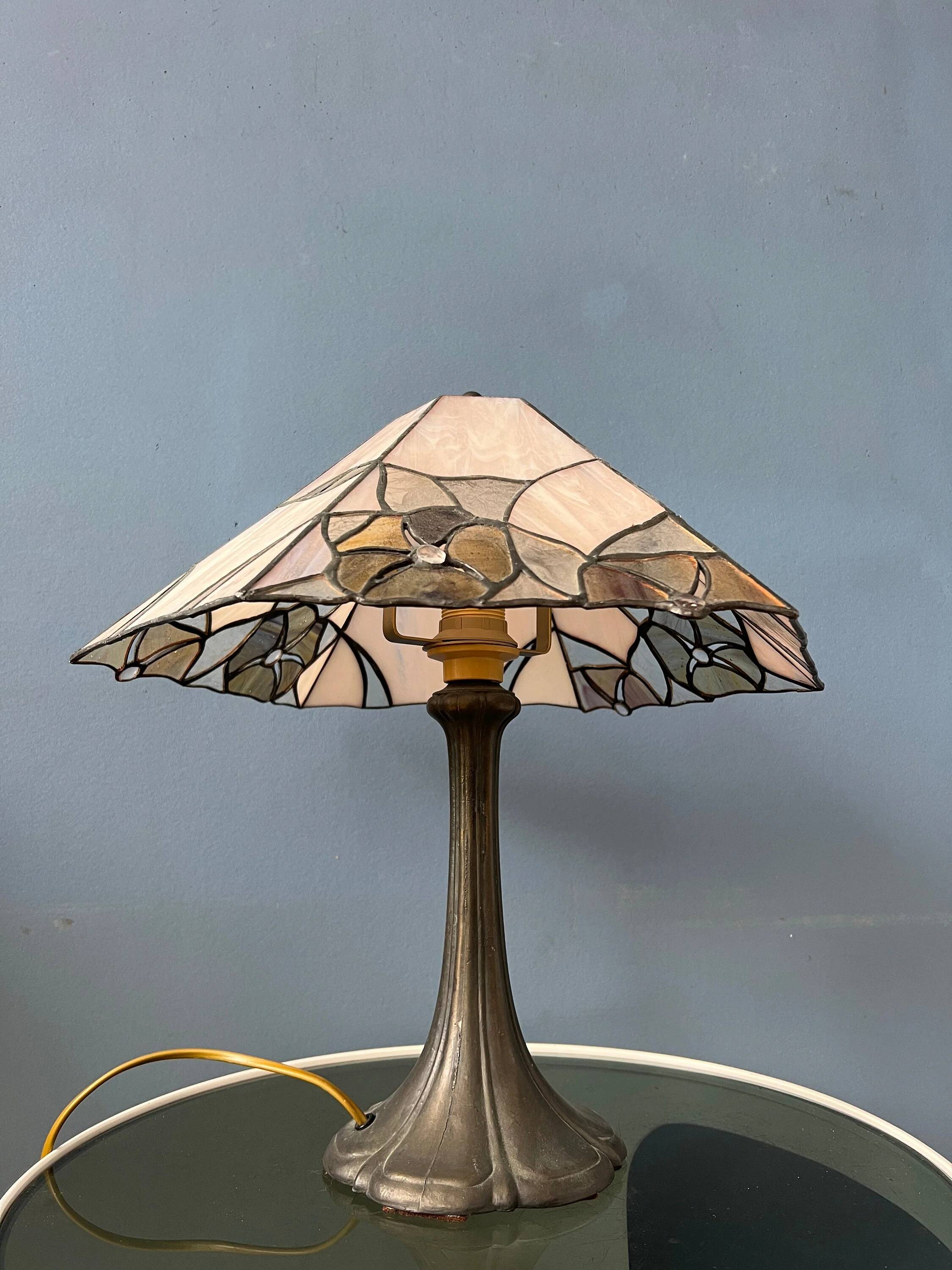 Art Deco stained glass table lamp