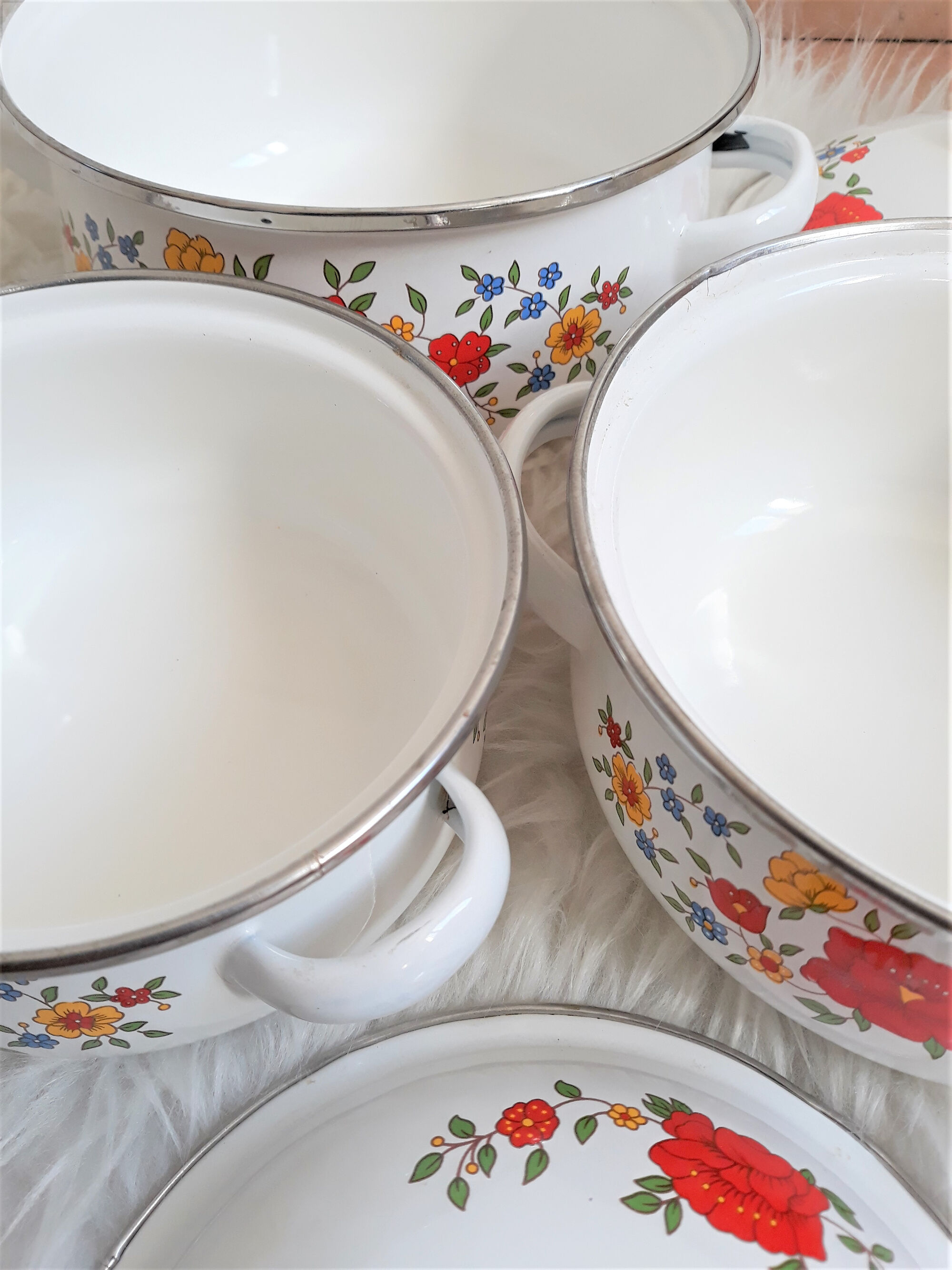 Ensemble de 3 cocottes métal émaillé vintage