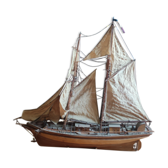 Old model boat