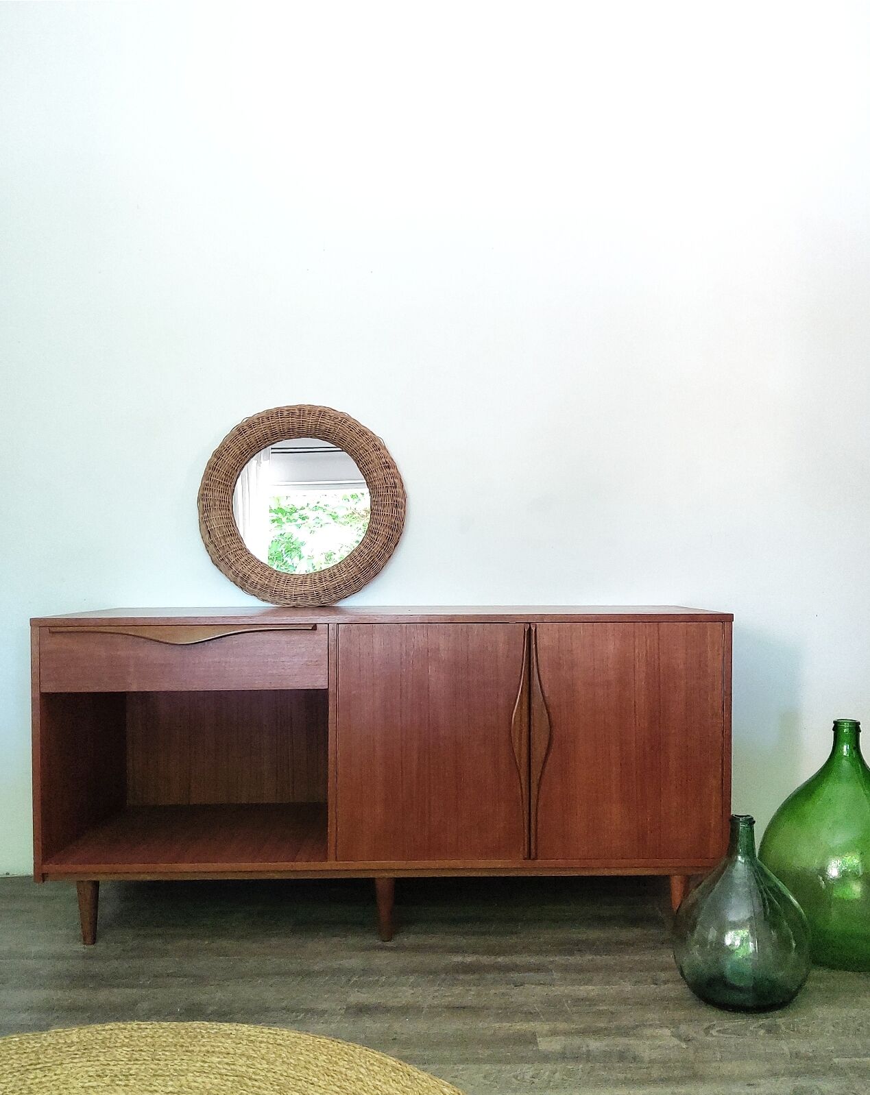 Vintage teak row