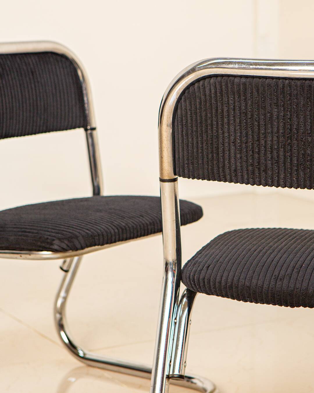 Set of 6 70's Italian tubular chairs