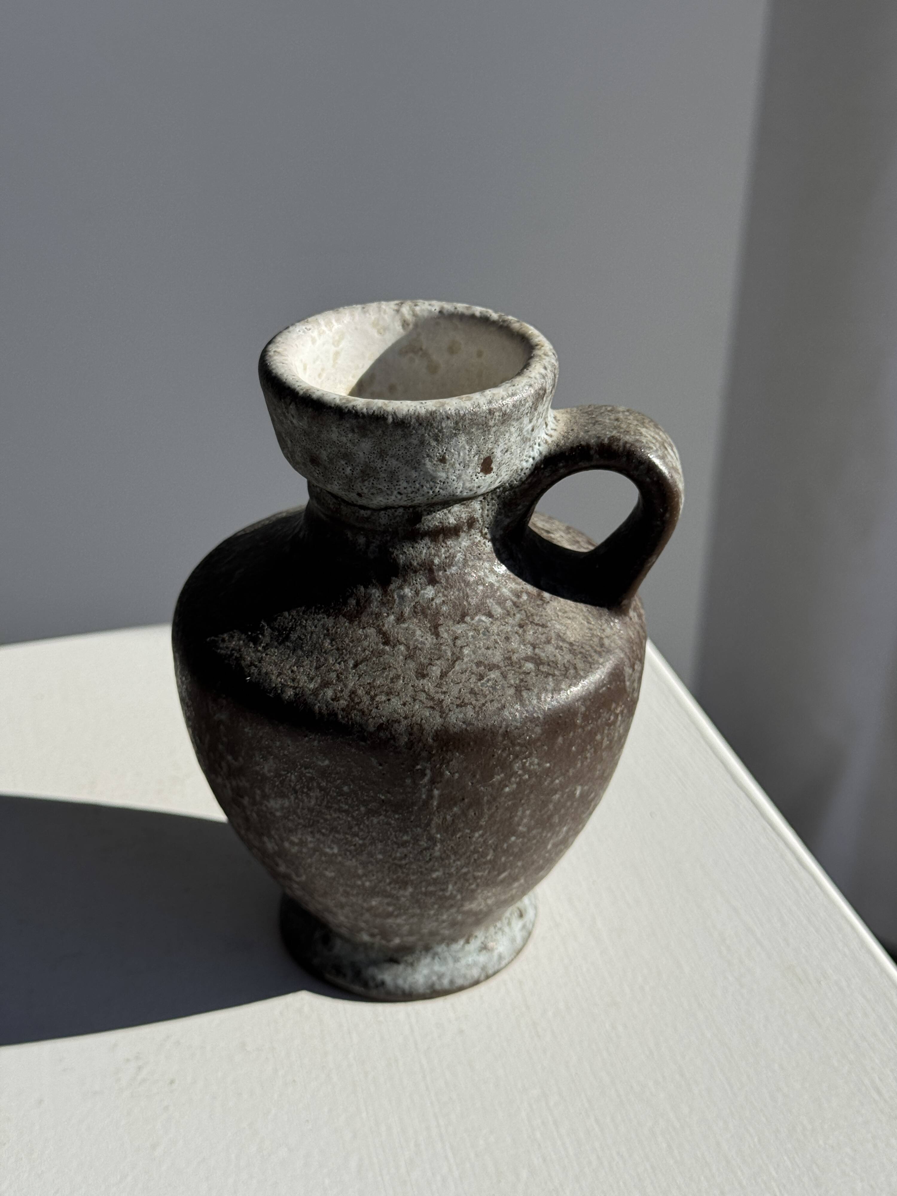 Mini grey stoneware carafe H13 D9