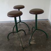 Ensemble de 3 tabourets industriels