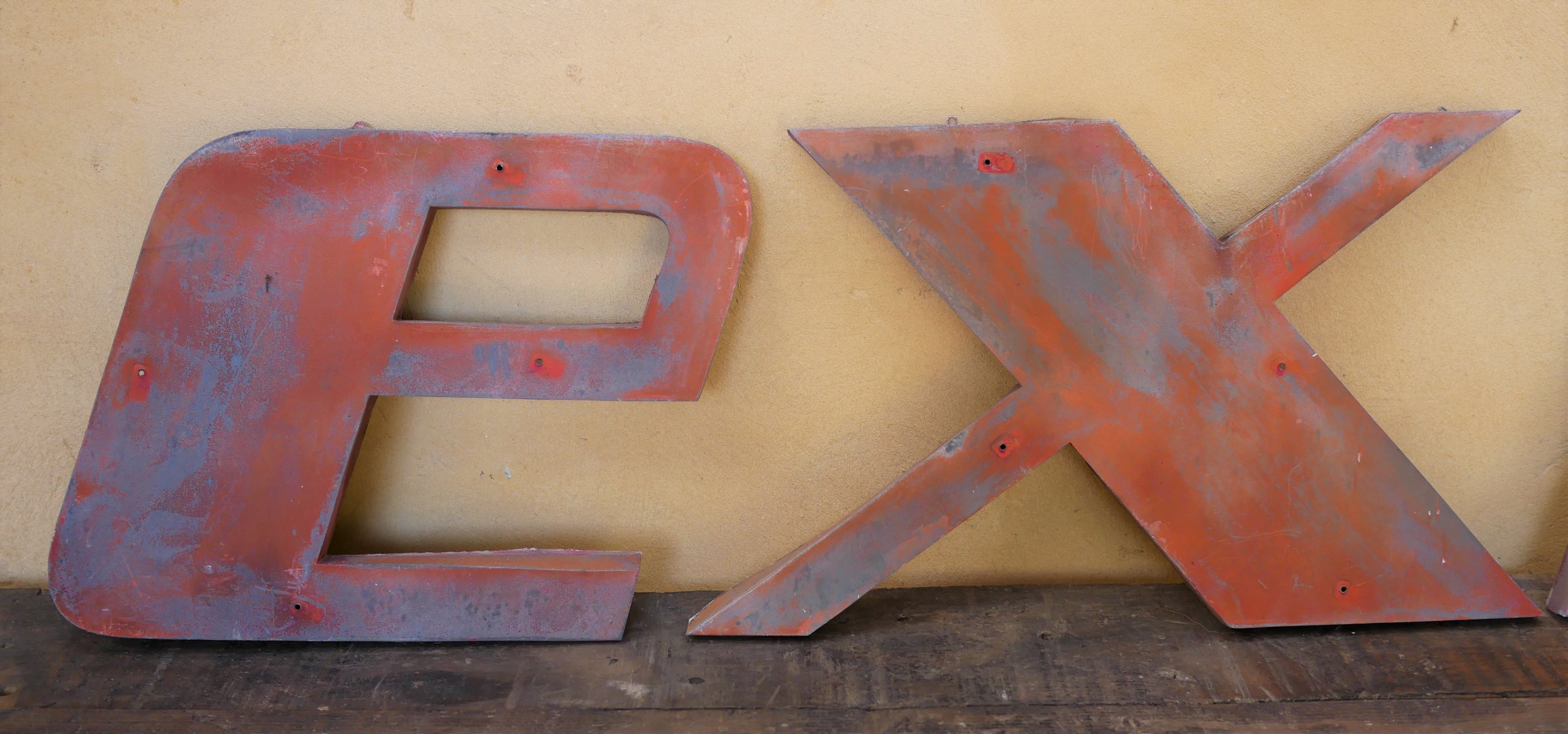 Letter to sign vintage metal 'X '.