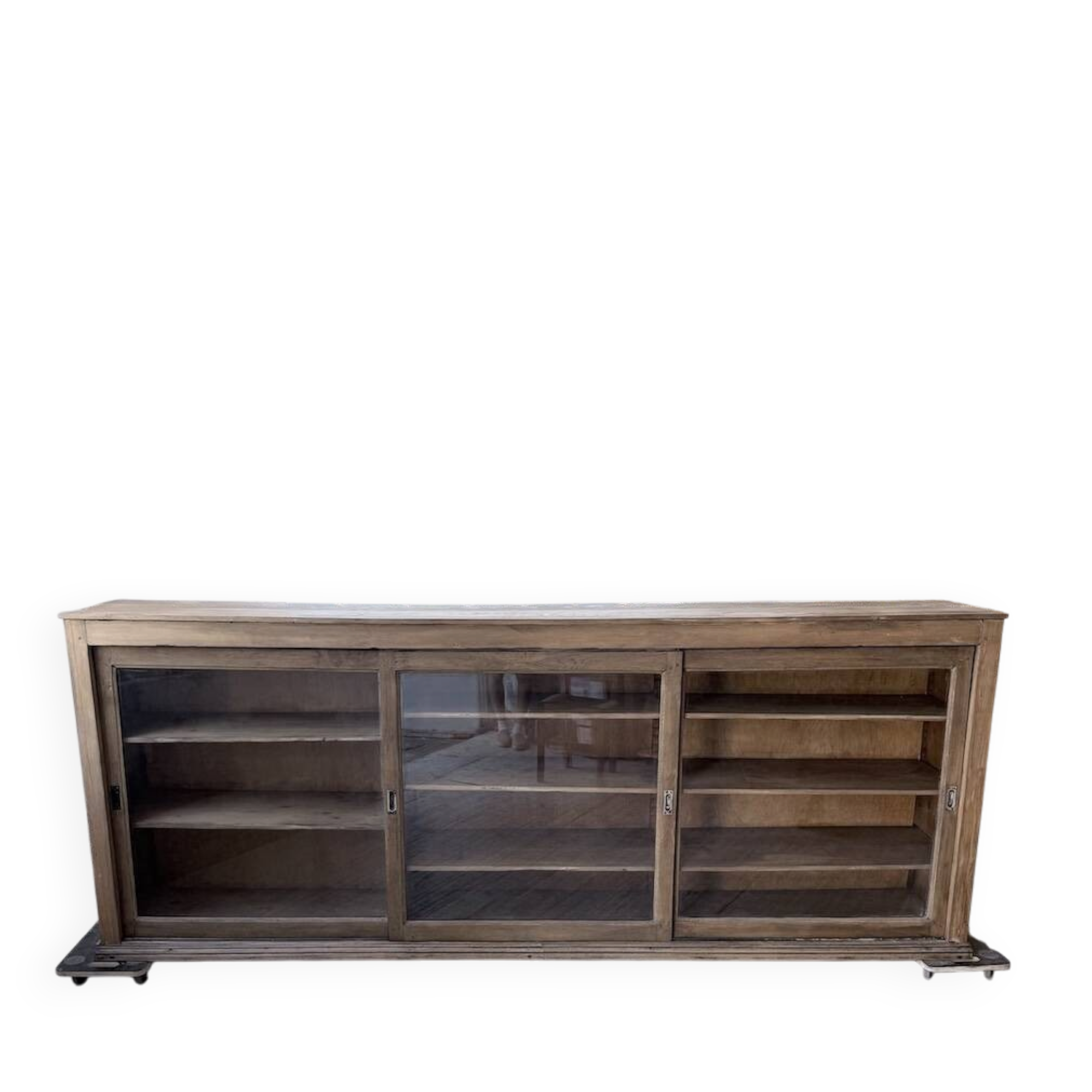 XXL 3m pine and oak display cabinet with glass doors
