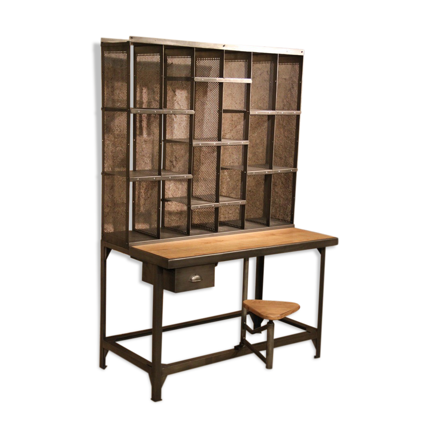 Office sorting postal postman