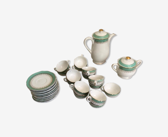 Service à café en semi porcelaine